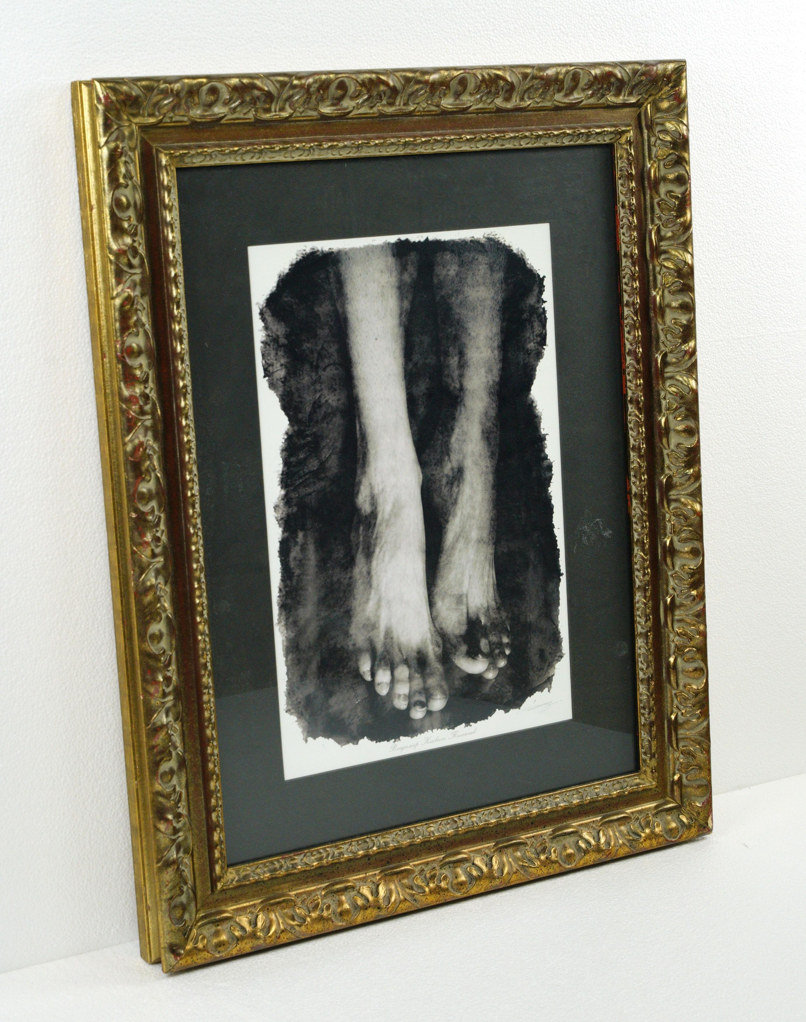Framed Photograph of Feet Vladimir Clavijo Russian Photographer Signed In Good Condition For Sale In New York, NY