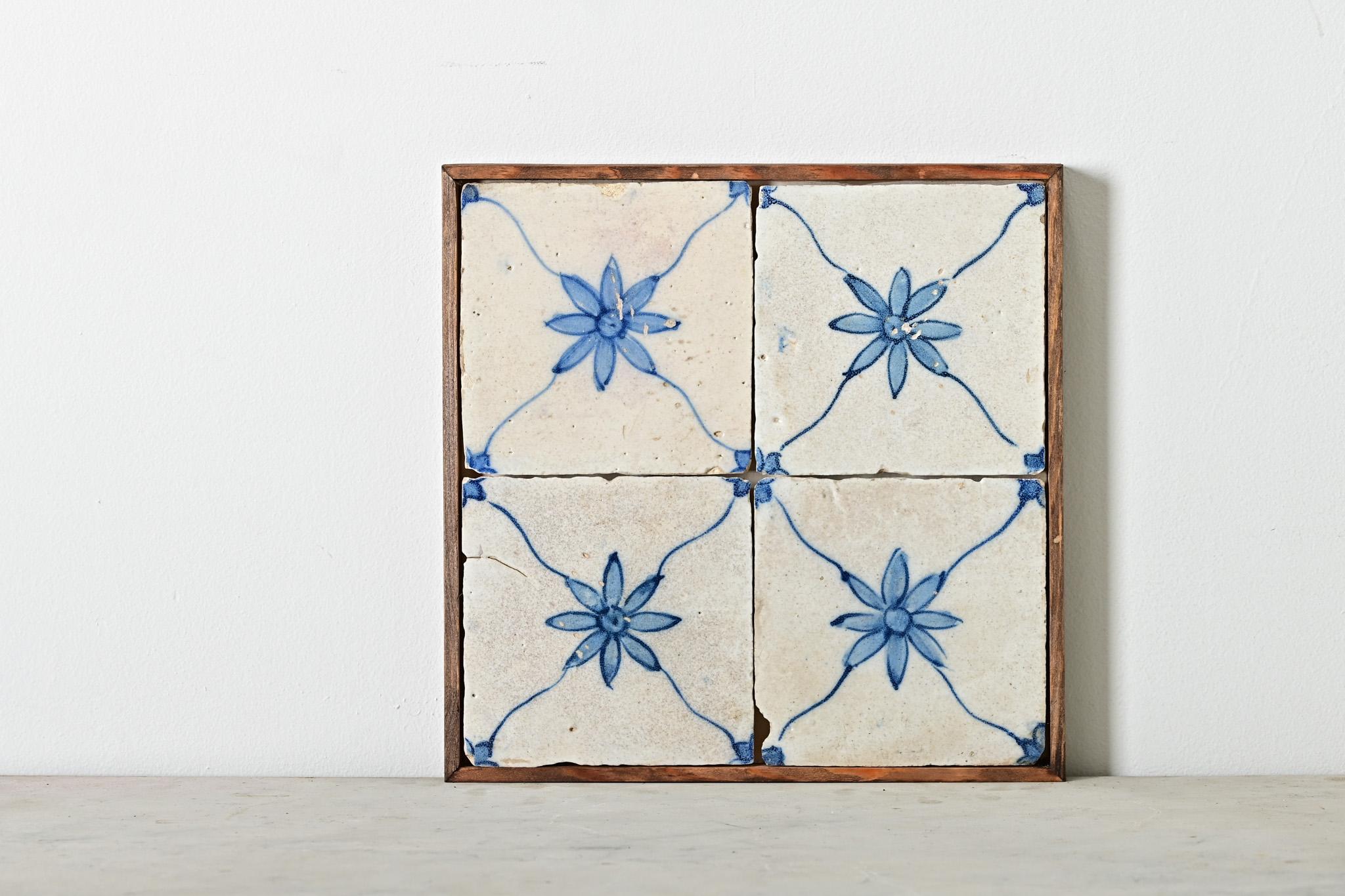 Die Kunst und die Industrie der portugiesischen Azulejos-Fliesen haben eine jahrhundertealte Tradition. Sie sind ein praktischer, architektonischer Belag für die Verkleidung von Innen- und Außenwänden, ohne dabei die Gelegenheit zu verpassen, eine
