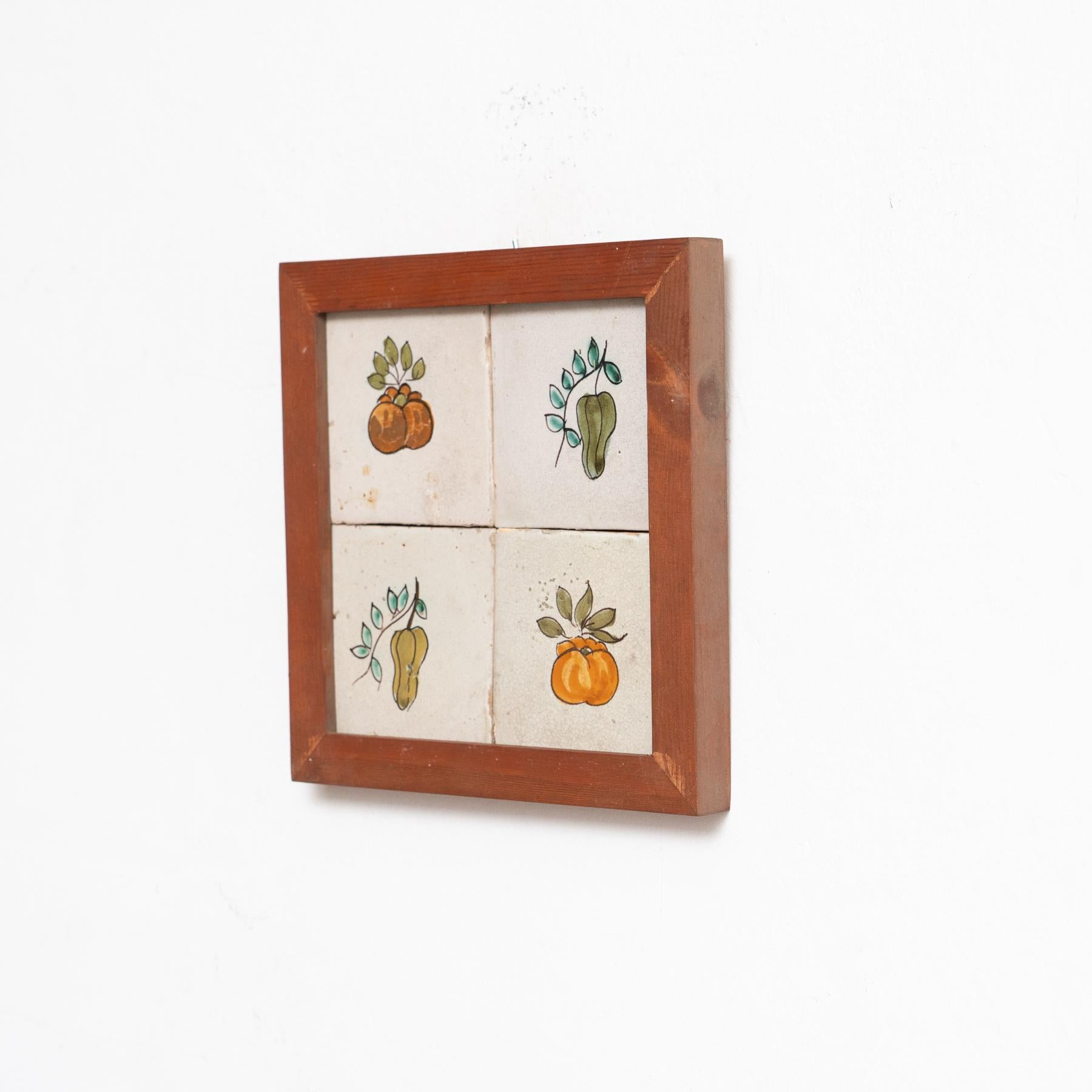Mid-Century Modern Ensemble encadré du début du 20e siècle, carreaux catalanes peints à la main en vente