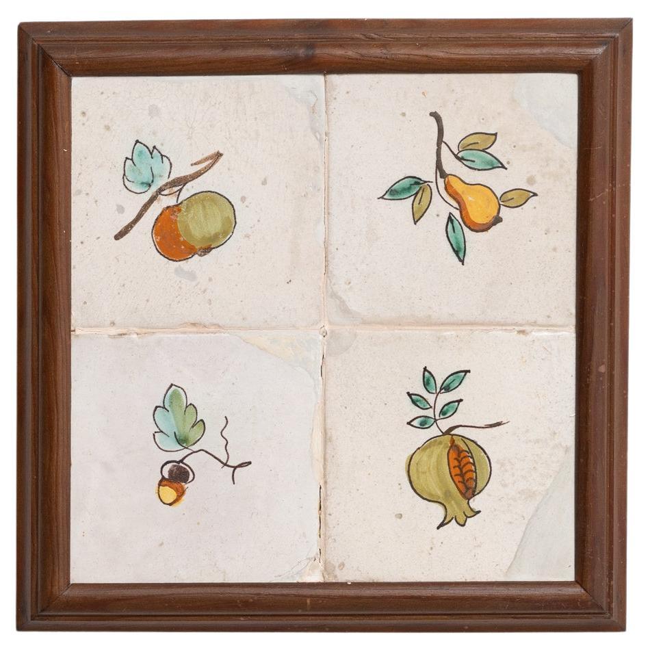 Conjunto enmarcado de azulejos catalanes pintados a mano de principios del siglo XX
