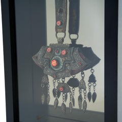 Gerahmter tibetischer Feuersteinschläger, um 1850