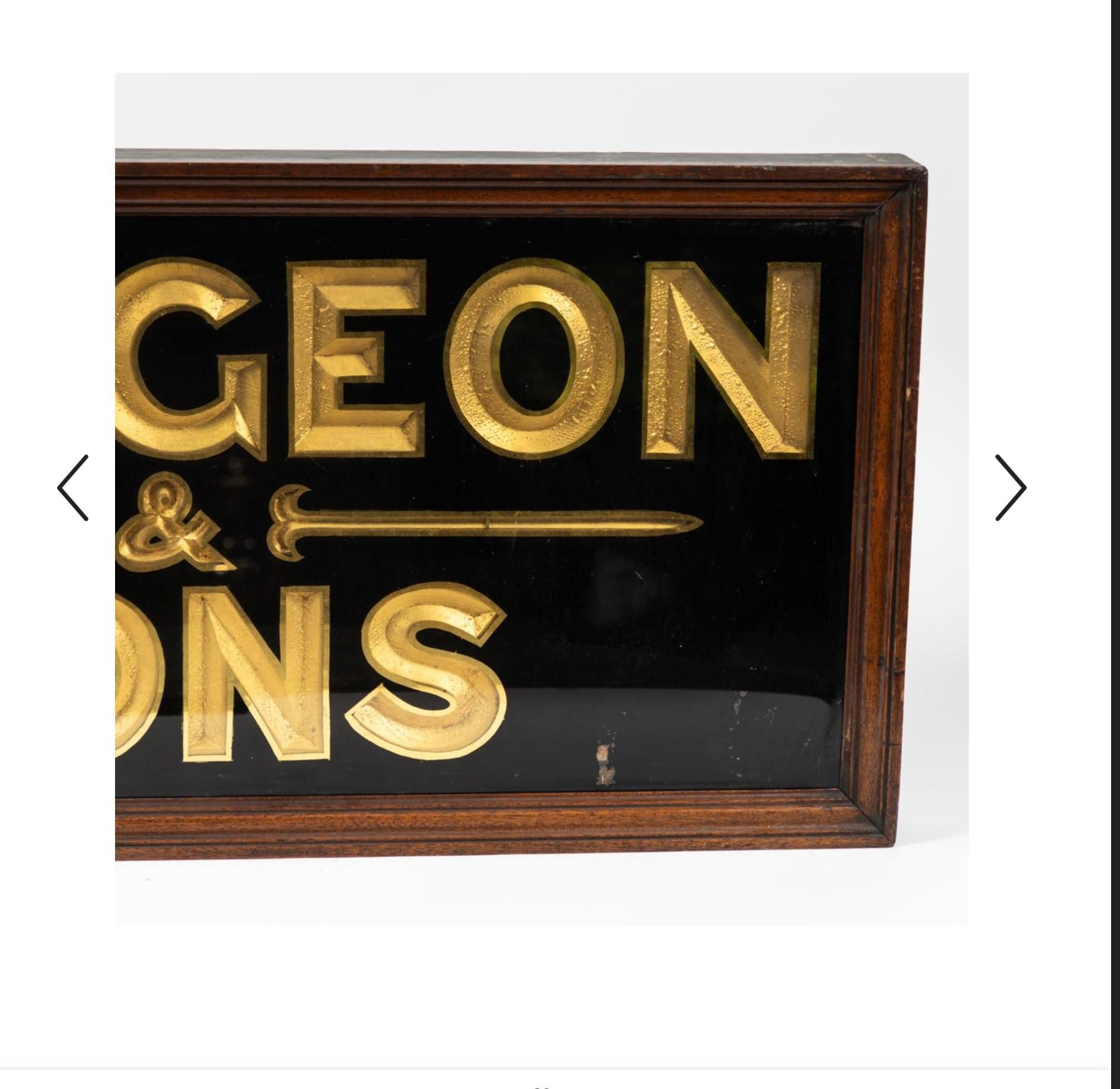 Gerahmtes vergoldetes Vintage-Schild „Gudgeon & Sons“ aus dem 19. Jahrhundert, England (Englisch) im Angebot