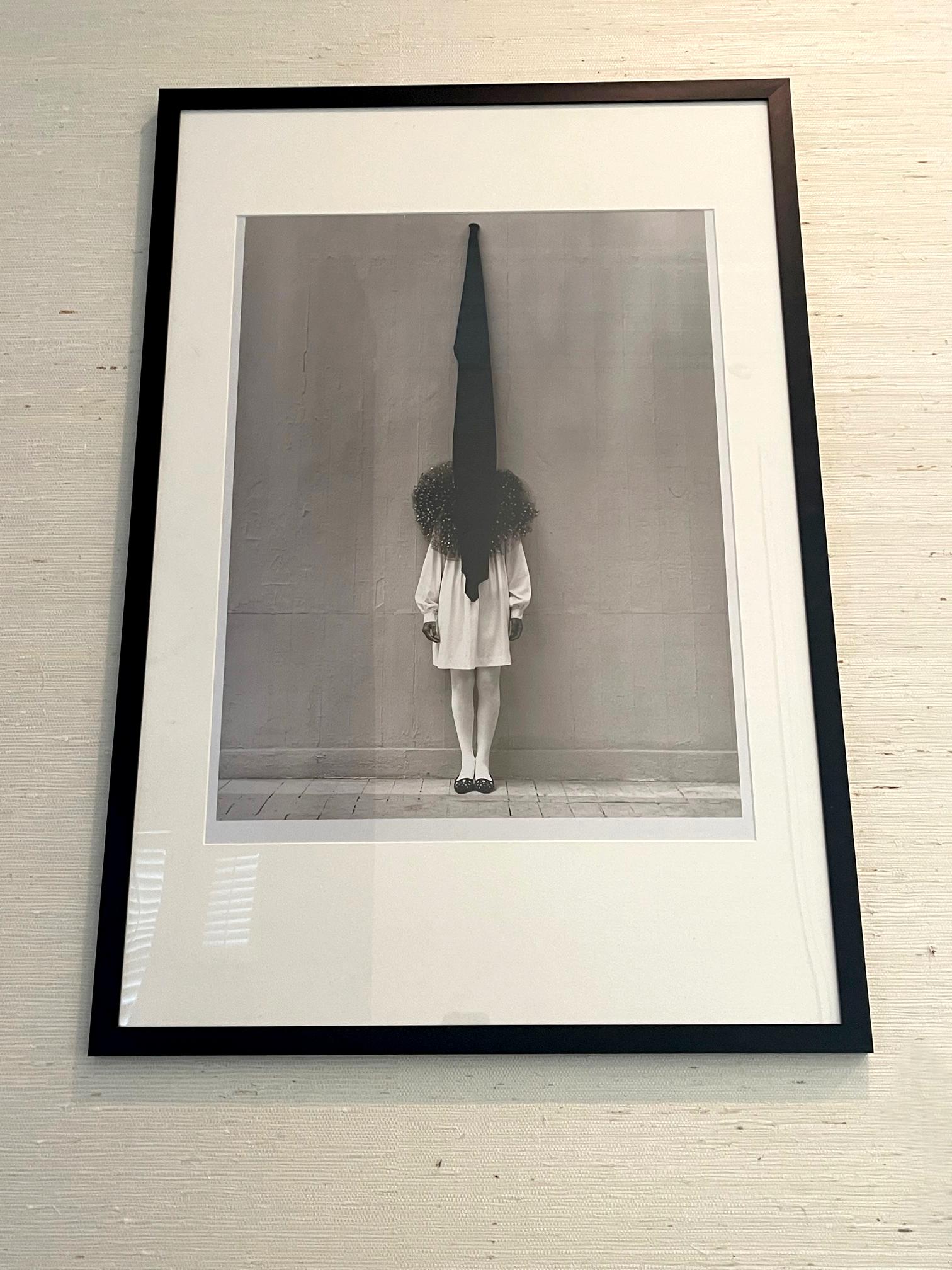 Framed Vintage Photograph Leslie Winer in Yohji Yamamoto by Albert Watson In Good Condition For Sale In Atlanta, GA