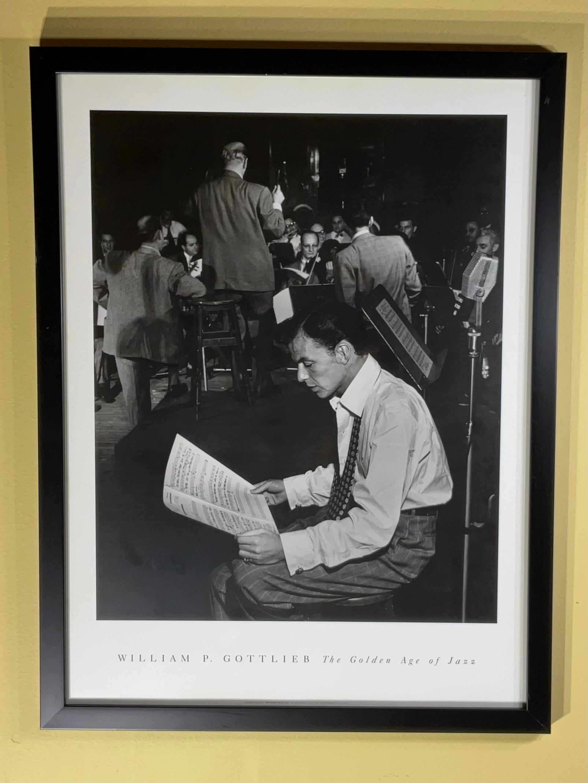 Photographie de Frank Sinatra encadrée de William P. Gottlieb Bon état - En vente à Delray Beach, FL