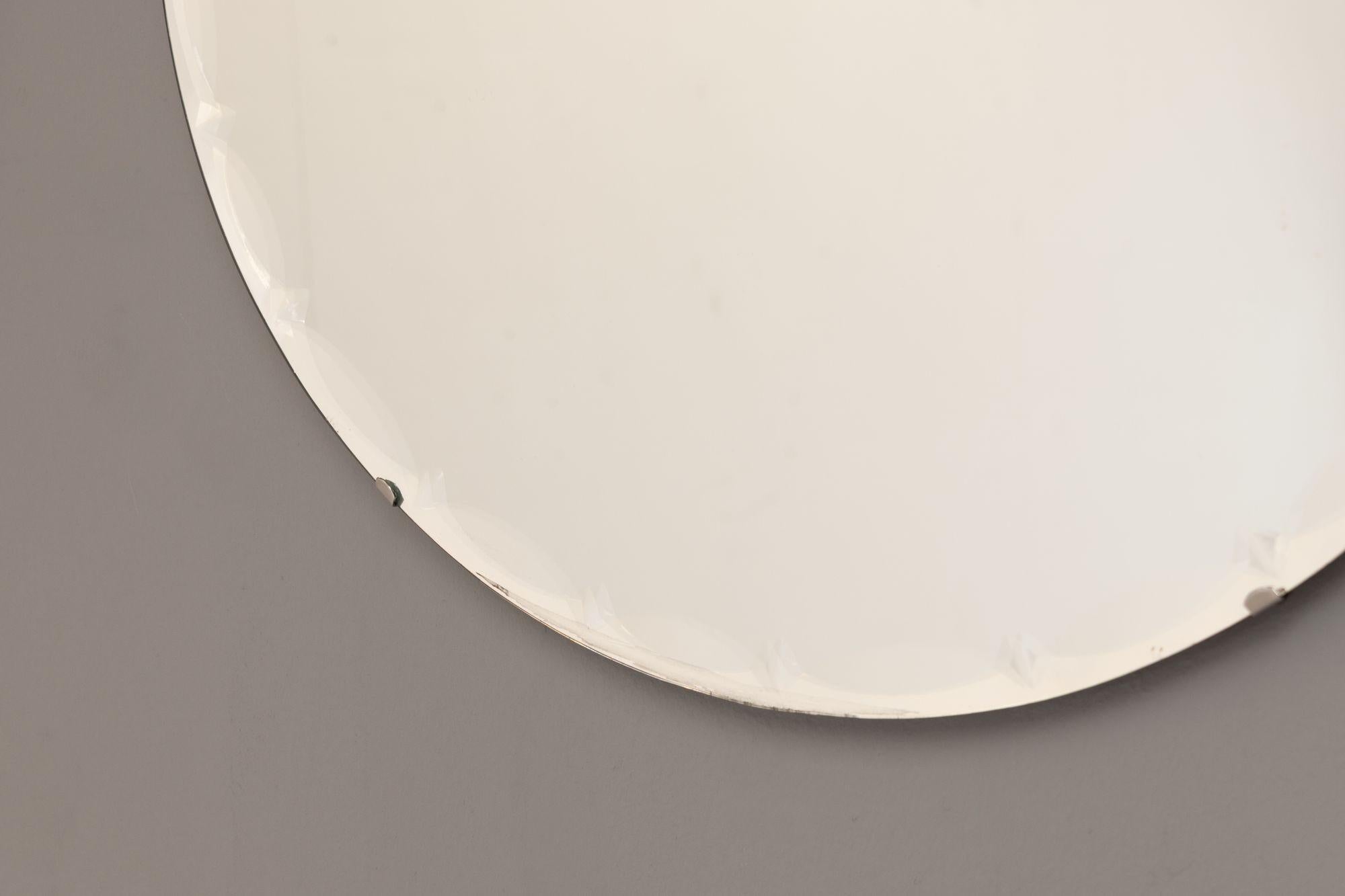 Miroir ovale sans cadre en vente 1