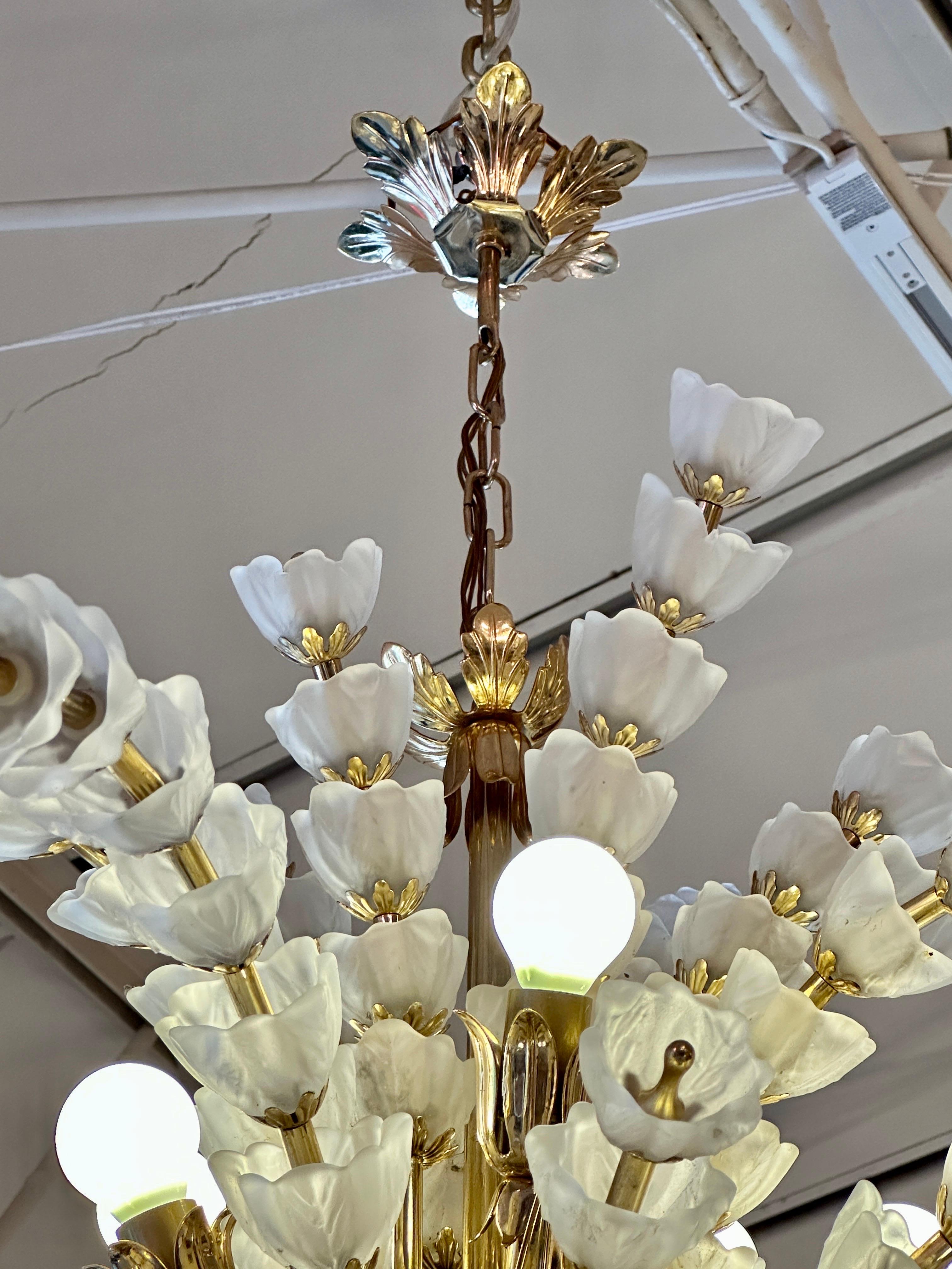 French France 1970's Frosted Glass Canterbury Bells Bulbs Chandelier For Sale