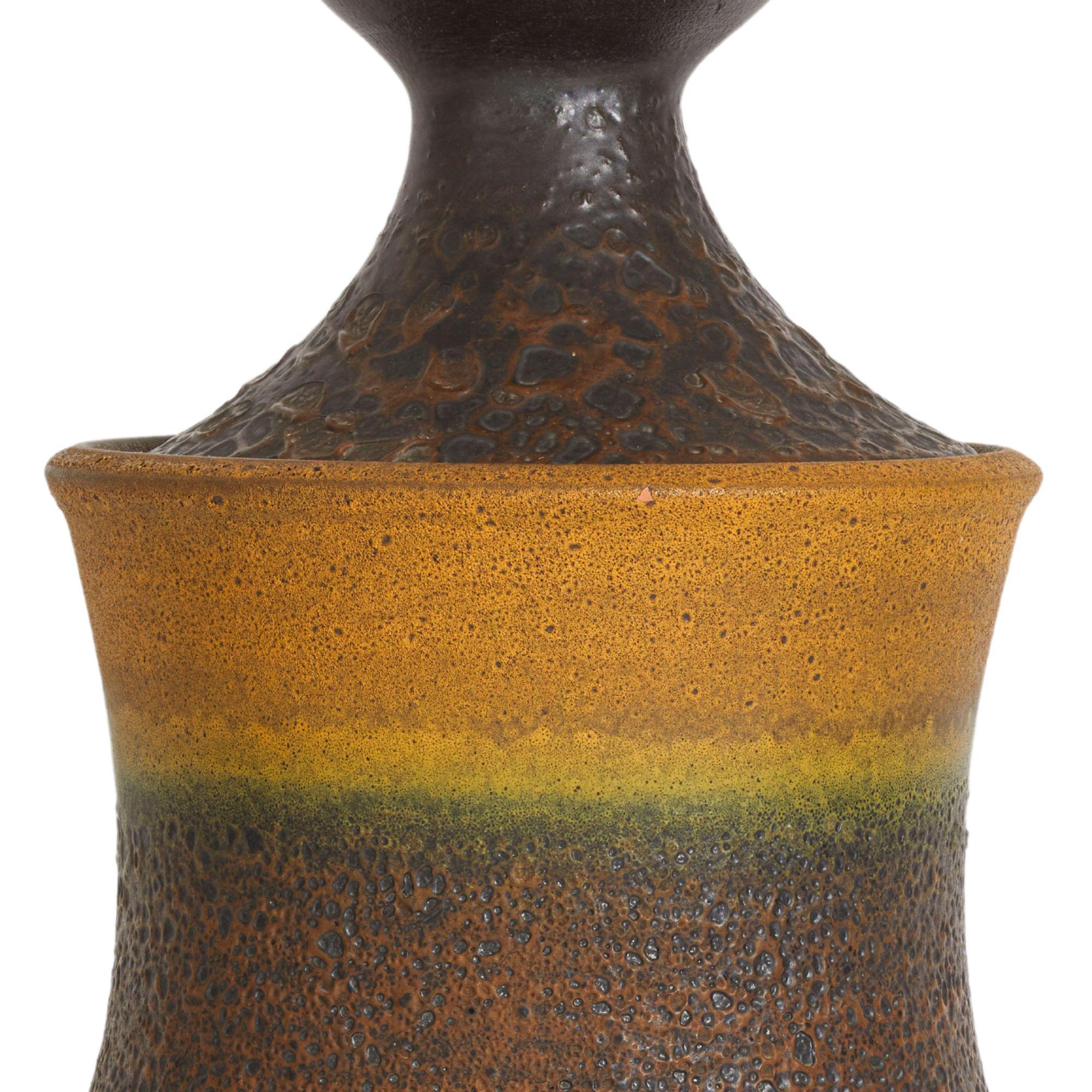 Fin du 20e siècle Cache pot en céramique de grande taille France 1970 en vente