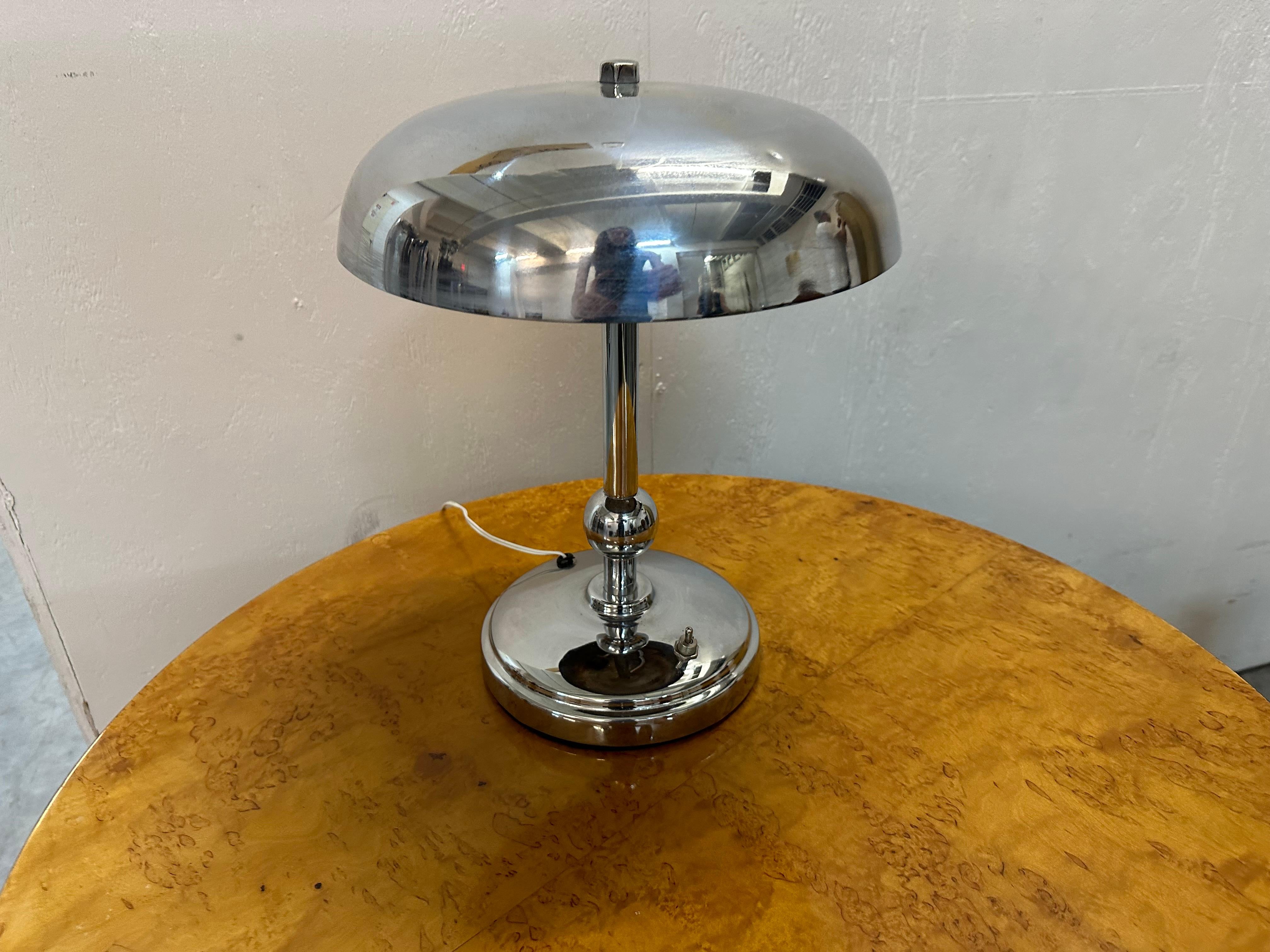 France Art Deco table Lamp, 1920 in Chrome  For Sale 14