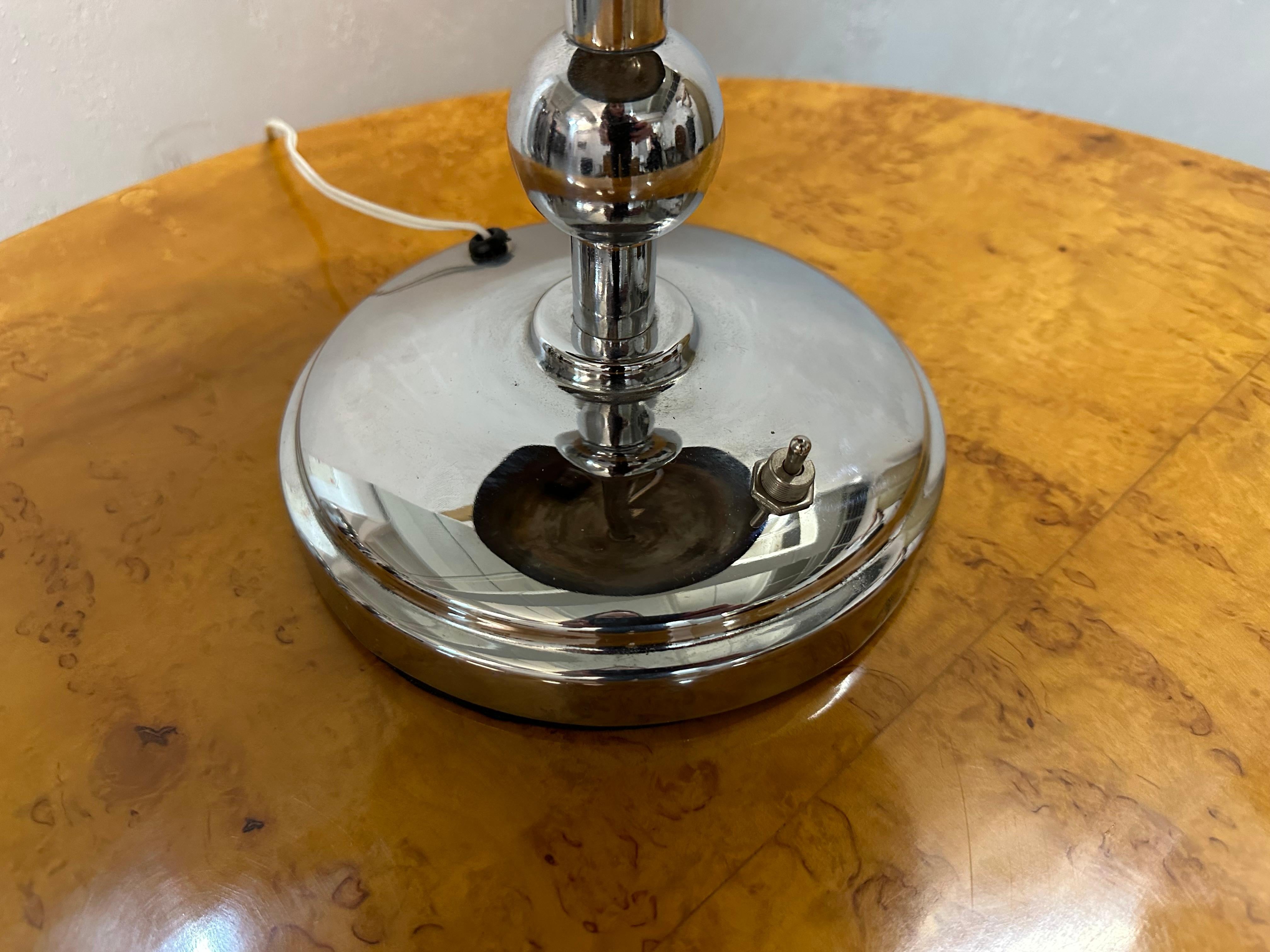 Lampe de table Art Déco française en chrome, 1920  en vente 12