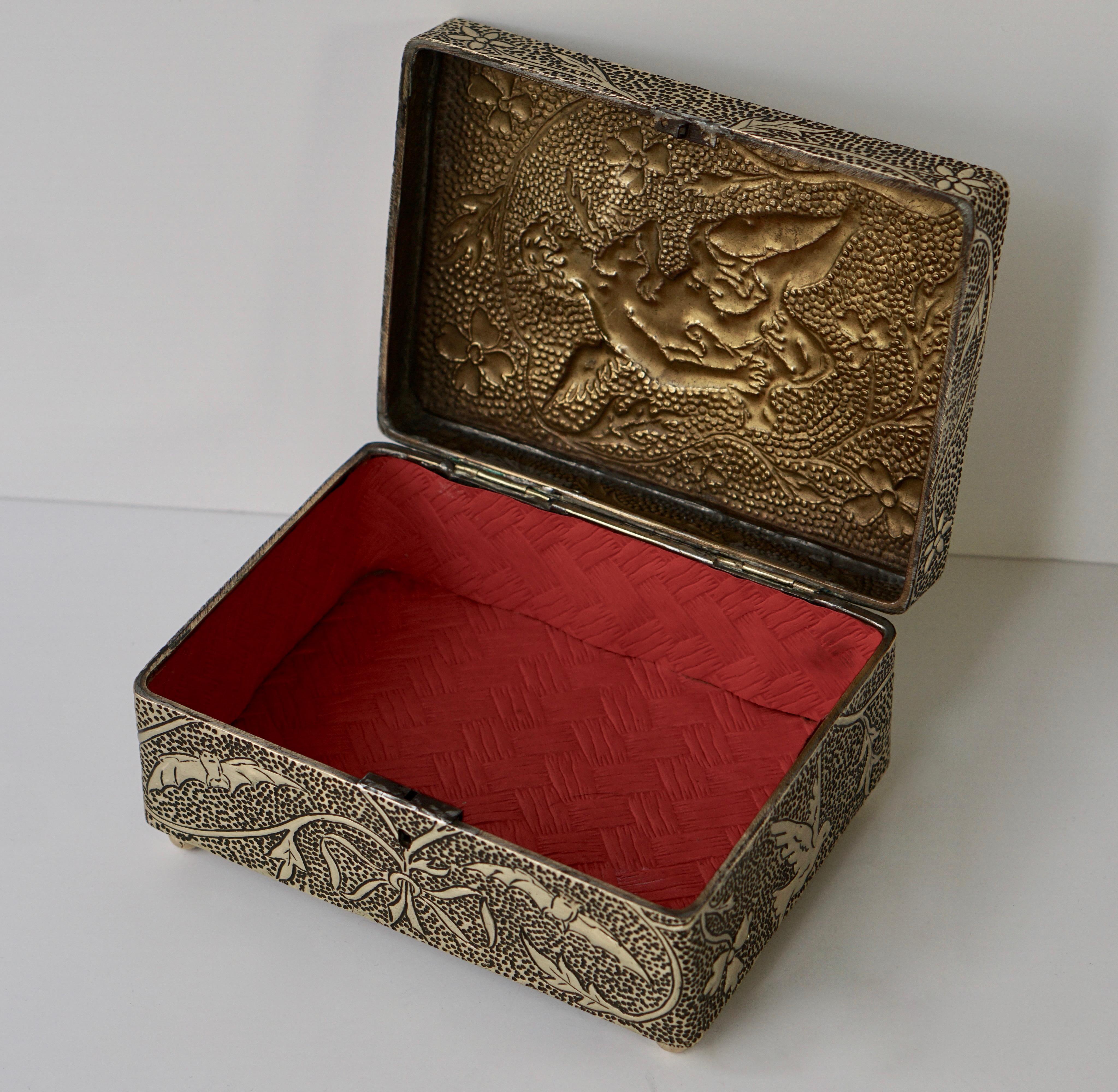 20th Century France Art Nouveau Silvered Jewelry Box Casket, circa 1900 For Sale