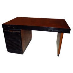 Französischer Schreibtisch, Art déco, 1920, Material: Holz