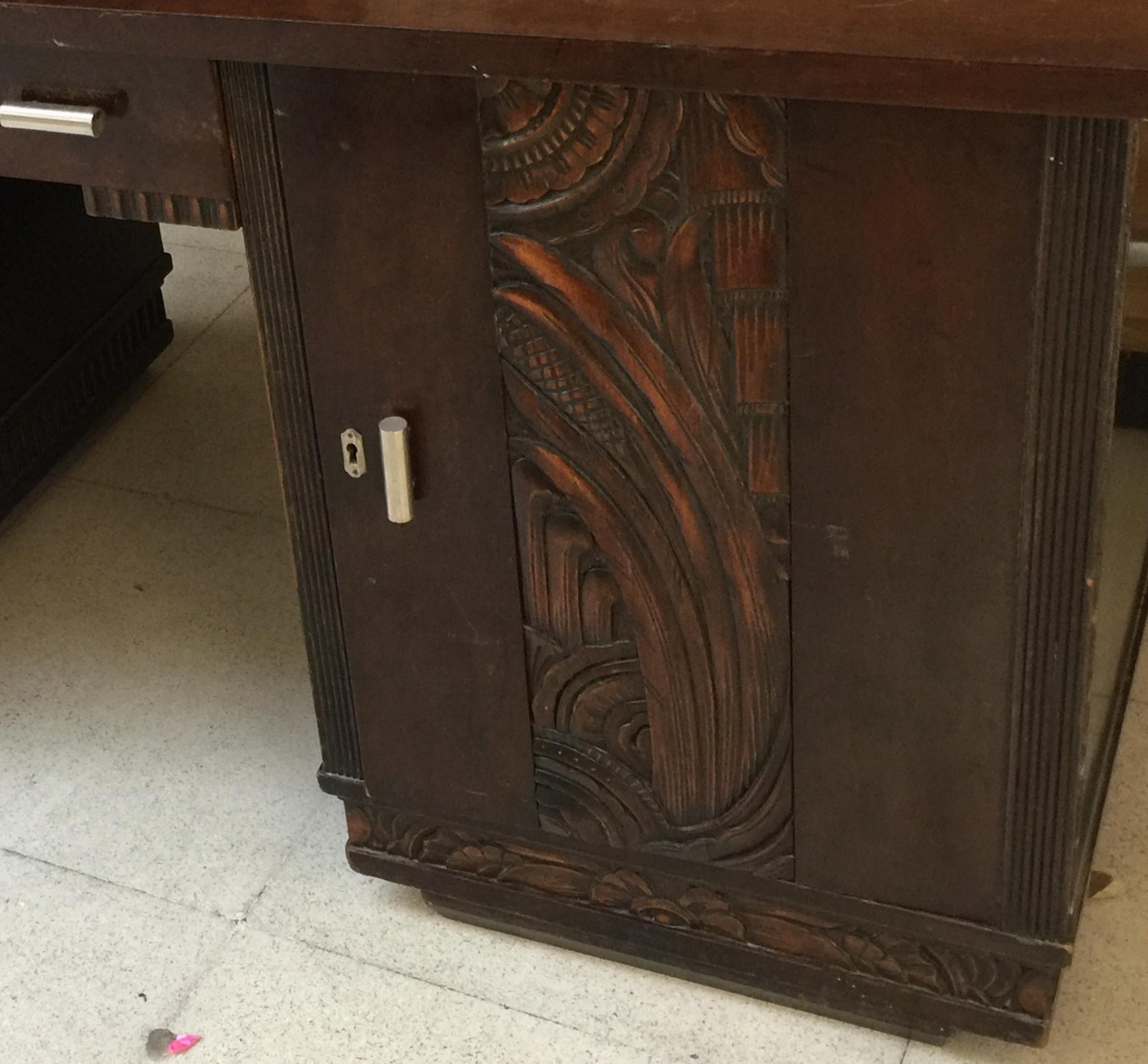 France Desk Art Deco, 1930, Material: Carved Wood For Sale 13