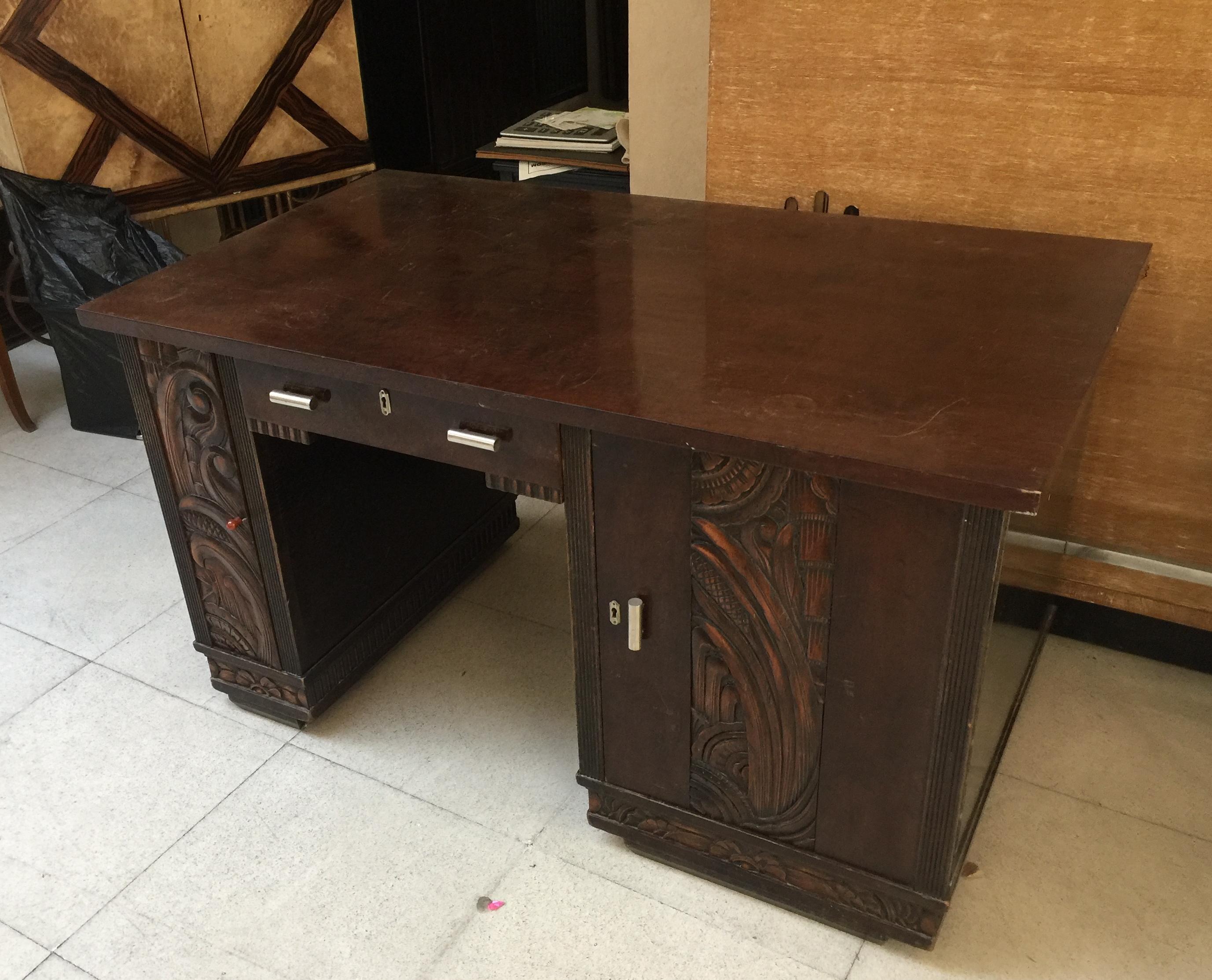 Early 20th Century France Desk Art Deco, 1930, Material: Carved Wood For Sale