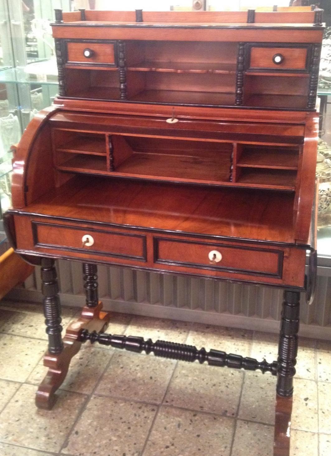 France Desk Style: Biedermeier, 1847 For Sale 4