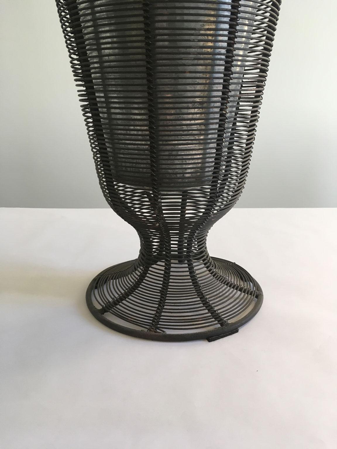 French France Iron Wire Minimalist Vase and Planter Bowl For Sale