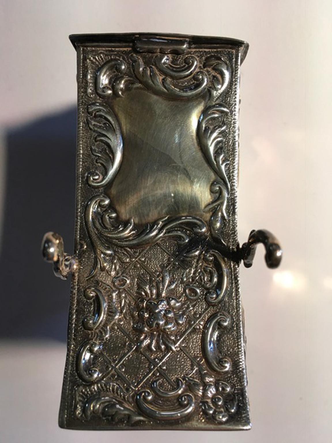 France Late 18th Century Baroque Silver Box For Sale 10