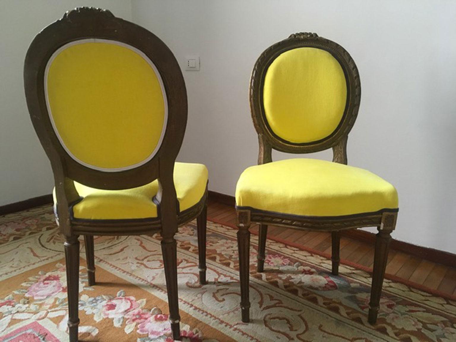 Mid-19th Century Pair French Provincial Wooden Chairs Yellow Linen For Sale 5