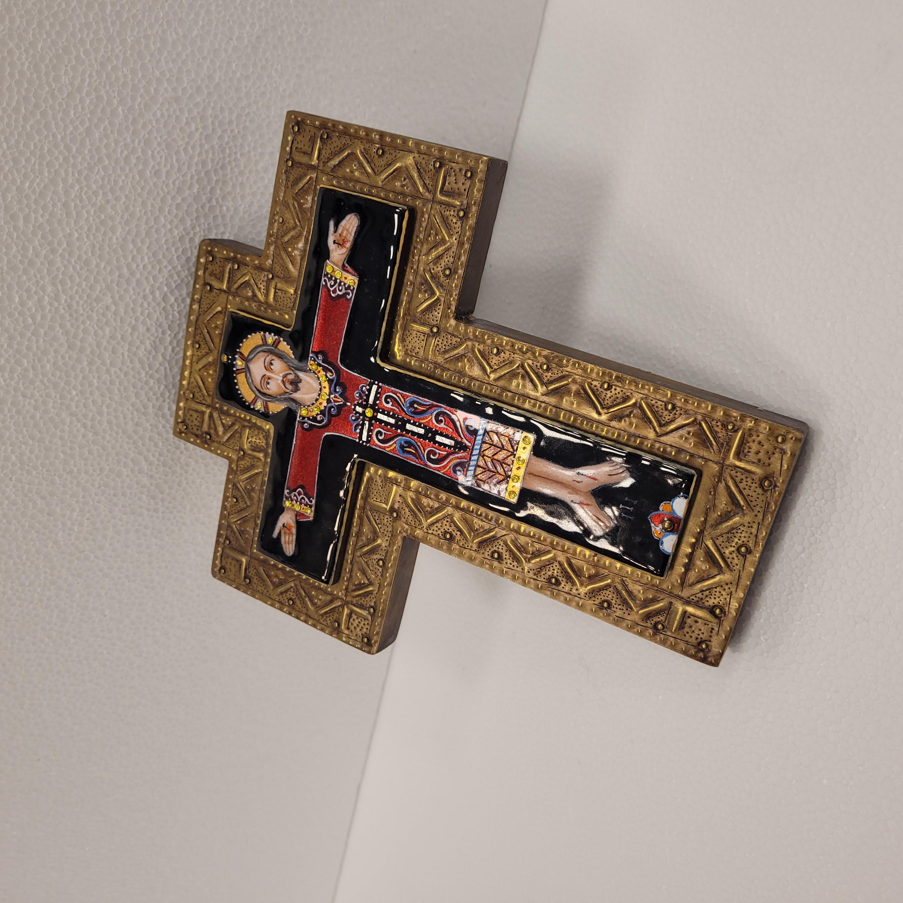 France Vintage Fire-enameled crucified Christ, brass and wood cross For Sale 12
