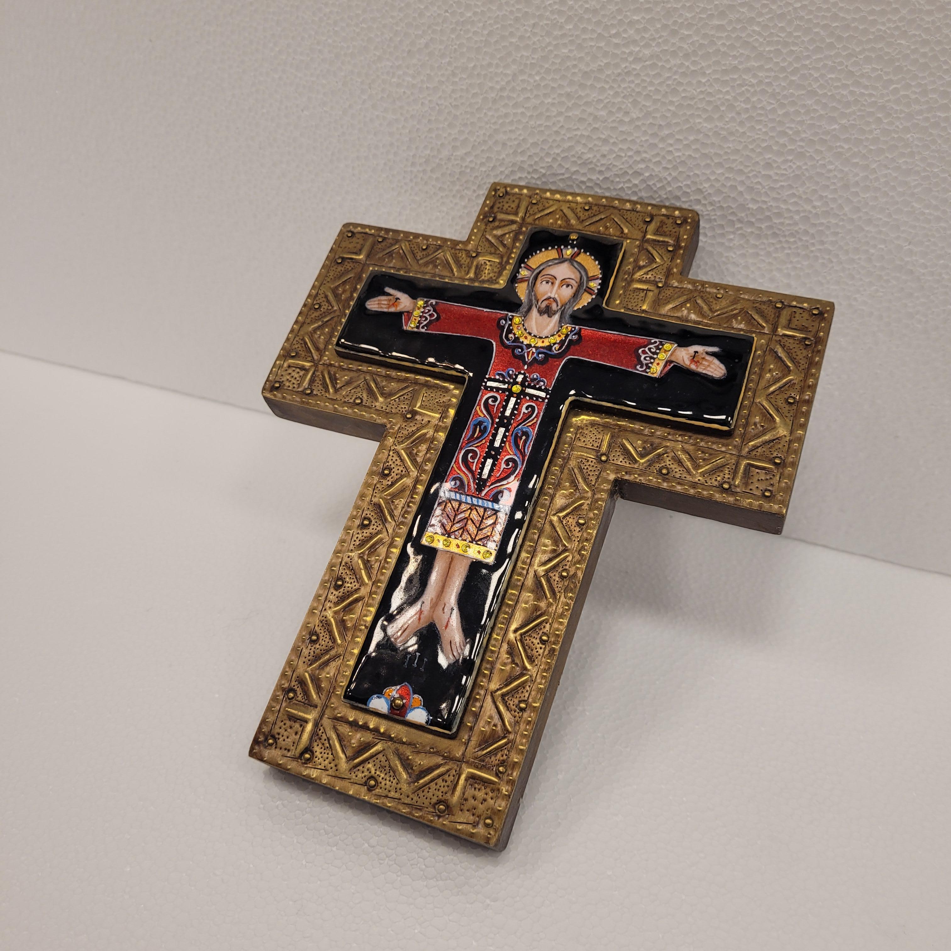 France Vintage Fire-enameled crucified Christ, brass and wood cross For Sale 2
