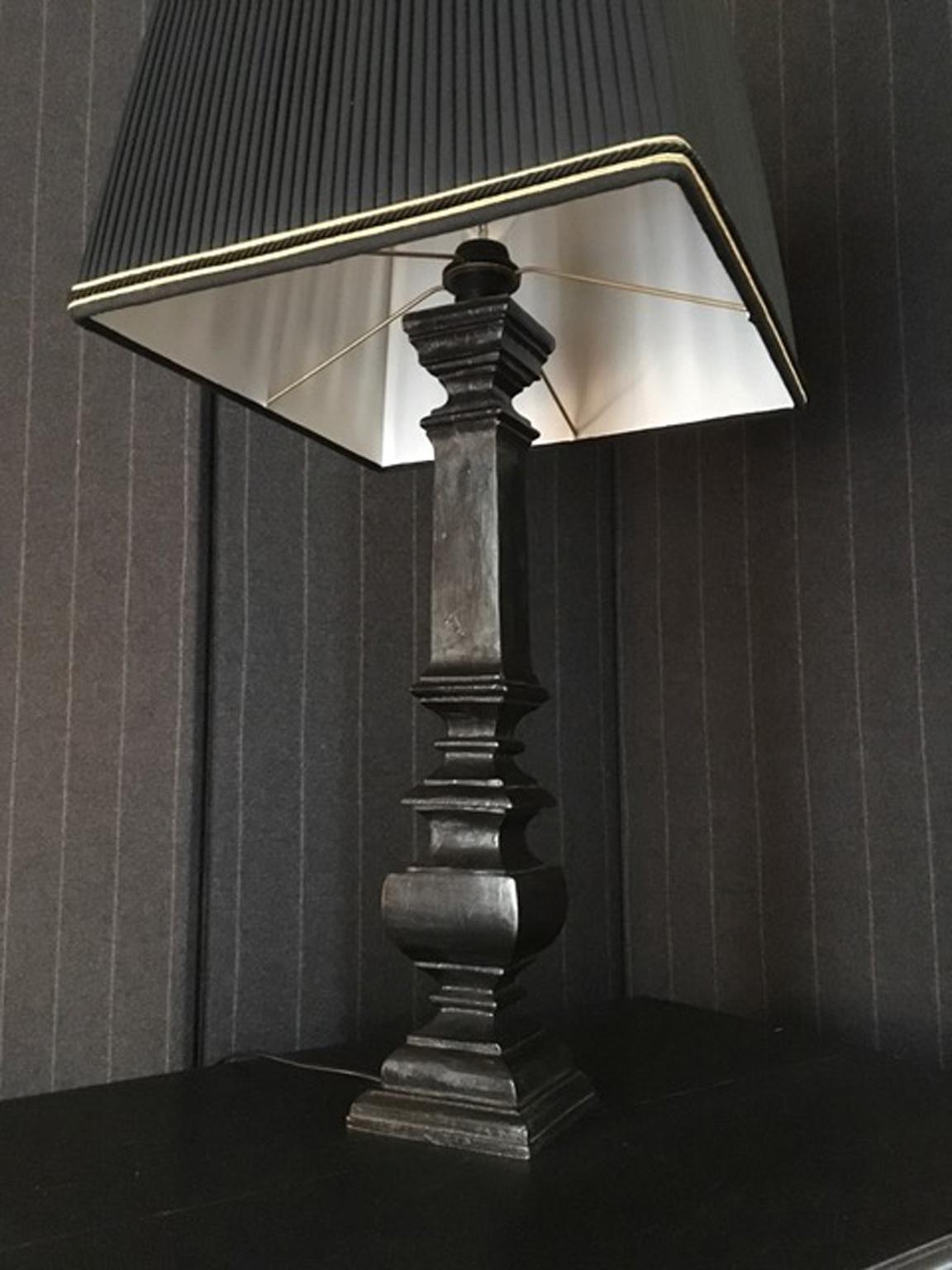 Hand-Crafted France Black Laquered Wood Table Lamp with Black Fabric Lampshade For Sale