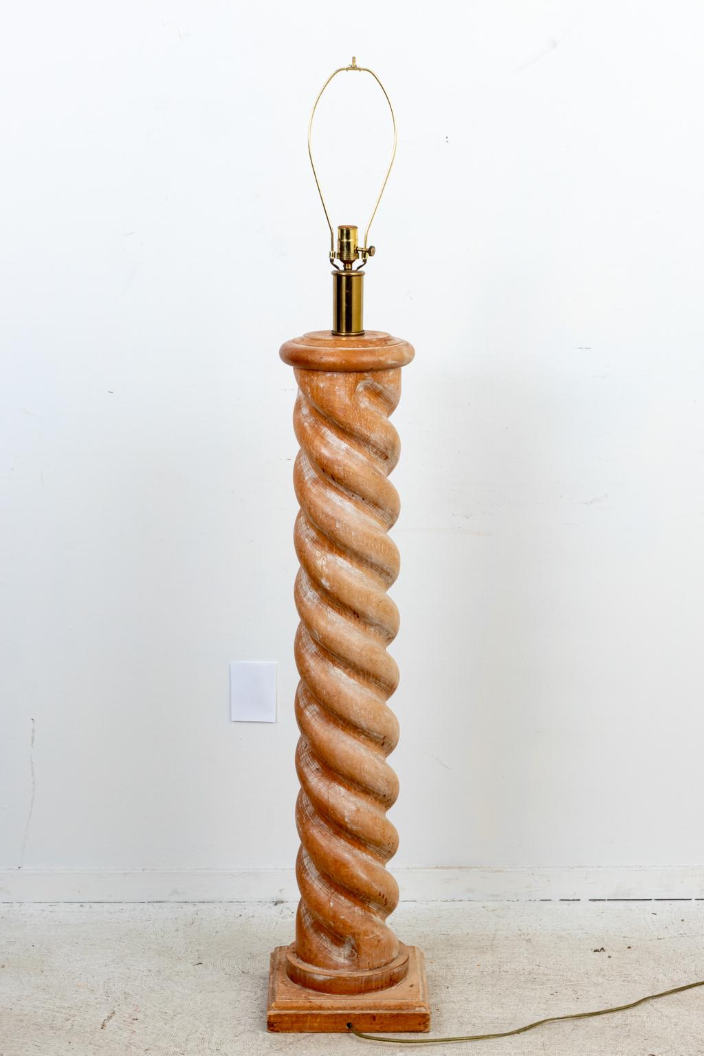 Frances Elkins Style Bleached Wood Turned Column Floor Lamp In Good Condition In Stamford, CT