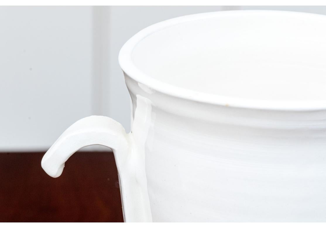 Fatto a mano Frances Palmer ha firmato lo Studio Pottery smaltato con piedini e un vaso da 11 3/4