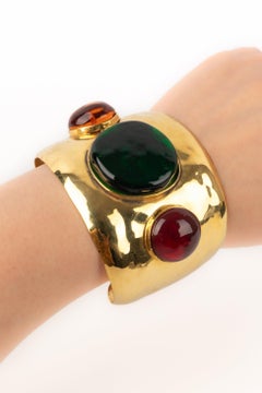 Manschettenarmband aus goldenem Metall von Frances Patiky Stein