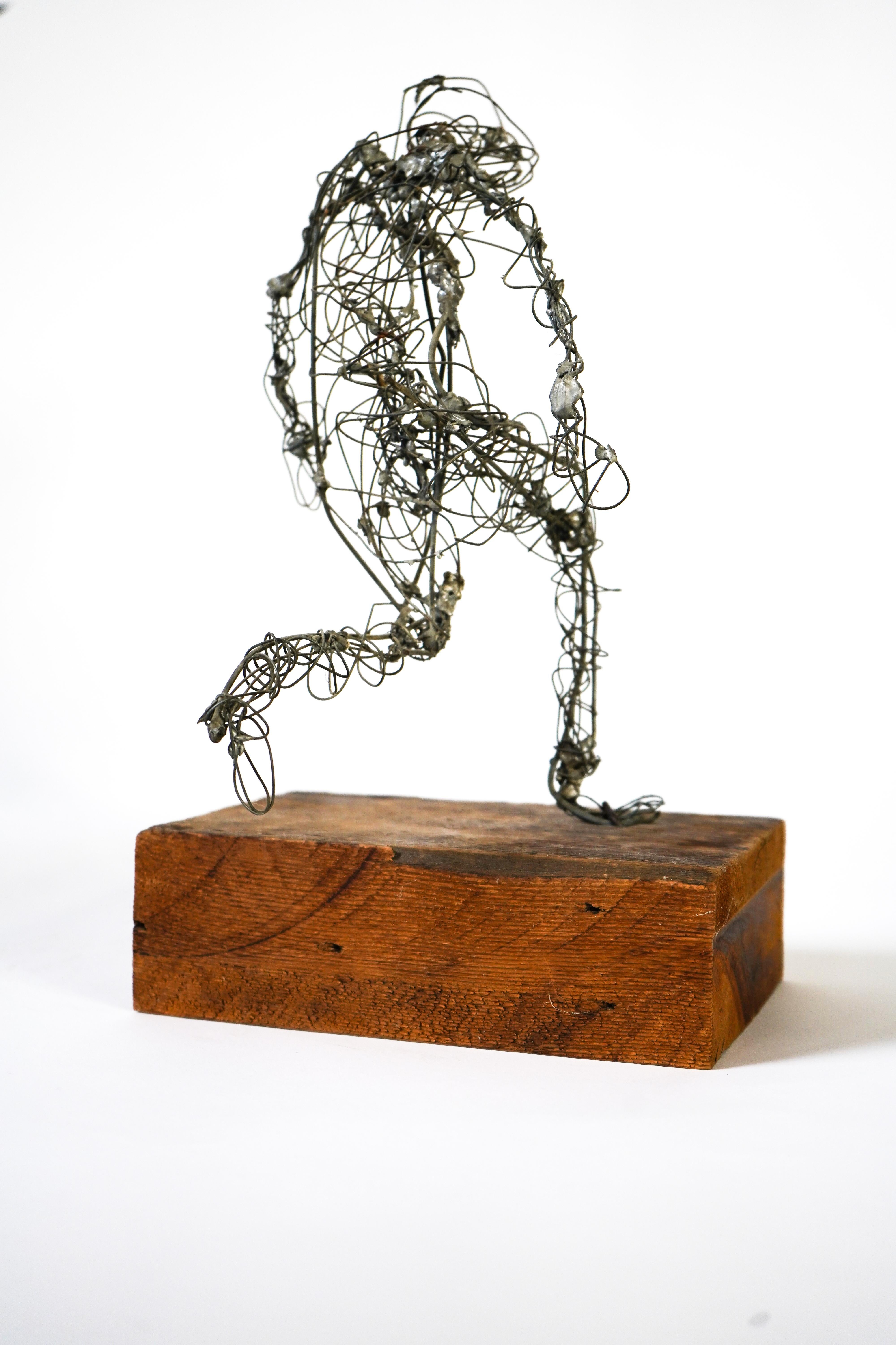 Frances Venardos Gialamas Abstract Wire Figure In Motion Sculpture In Good Condition For Sale In Chalk Hill, PA