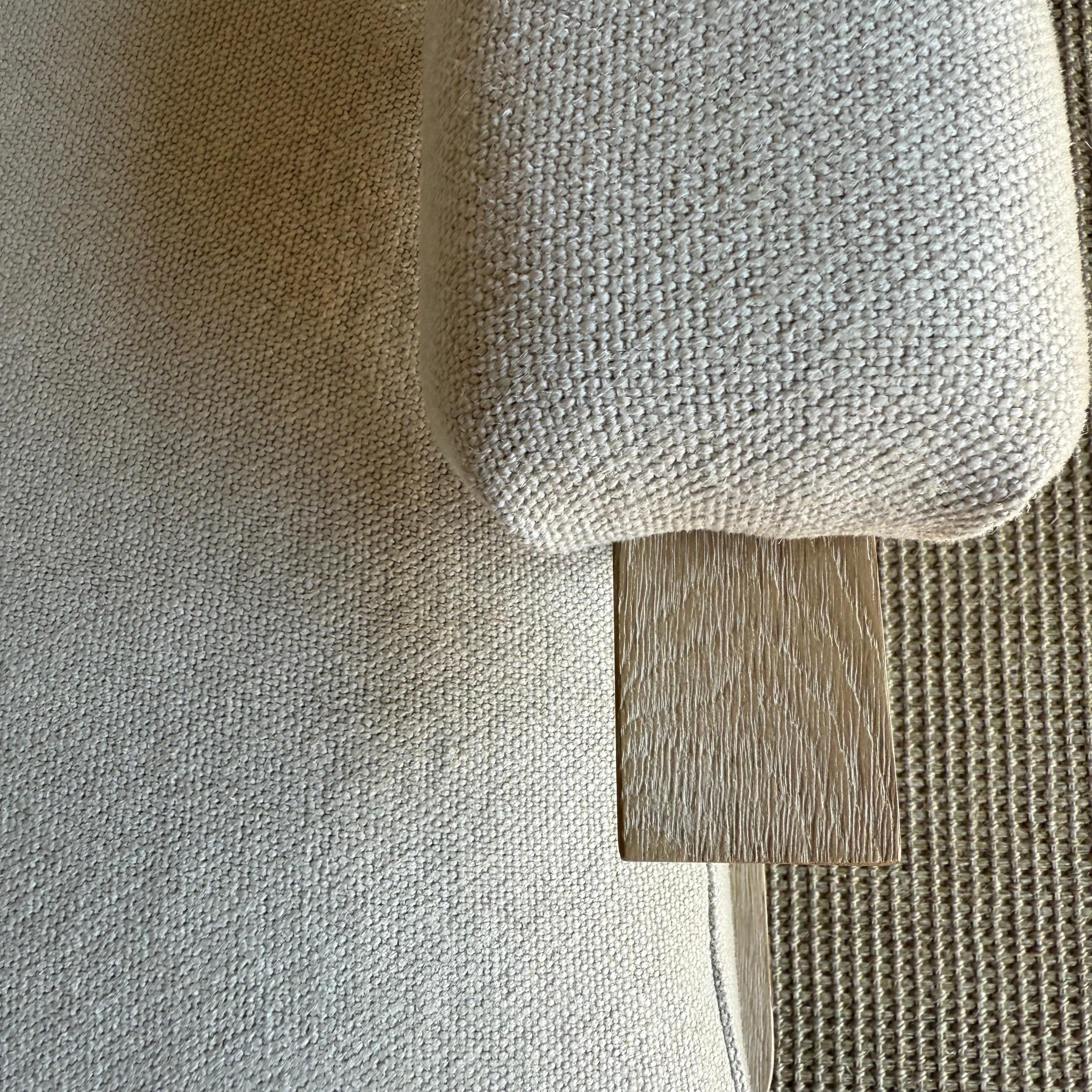 Sedia Frances White Oak in 100% Hempe con cuscini in piuma d'oca in vendita 2