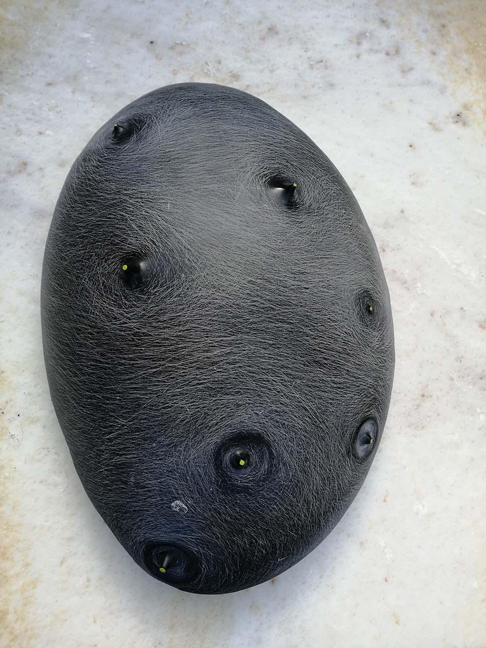 Fragment by Francesca Bernardini - Abstract sculpture, marble, glaze For Sale 1