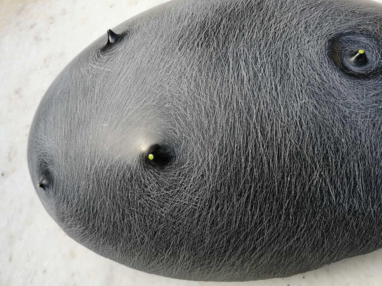 Fragment by Francesca Bernardini - Abstract sculpture, marble, glaze For Sale 3