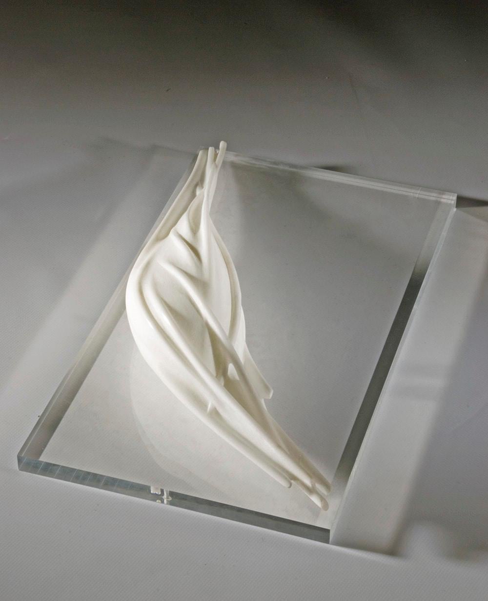 Mystery de Francesca Bernardini, sculpture abstraite, marbre de Carrare, lisse en vente 3