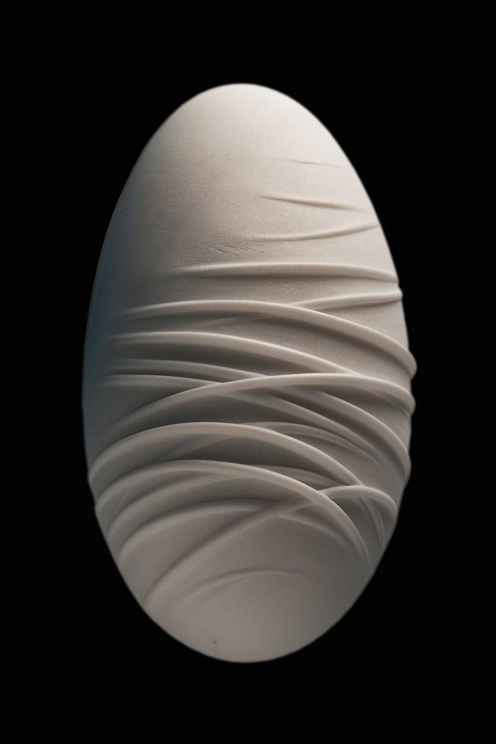 Nasaghi by Francesca Bernardini - Abstract sculpture, Carrara marble, smooth For Sale 2