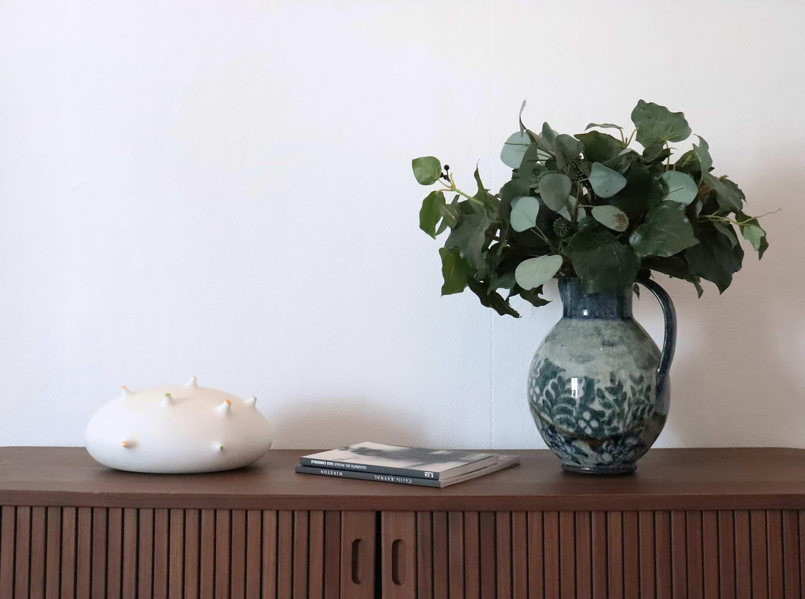 Smooth by Francesca Bernardini - Abstract sculpture, Statuario Carrara marble For Sale 1