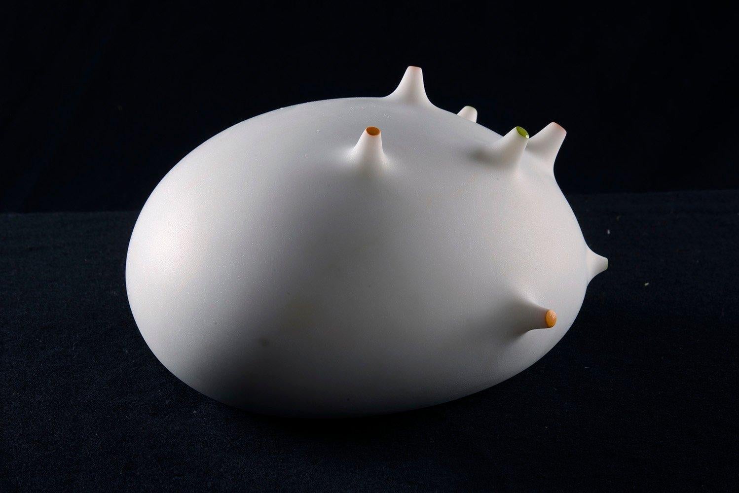 Smooth by Francesca Bernardini - Abstract sculpture, Statuario Carrara marble For Sale 2