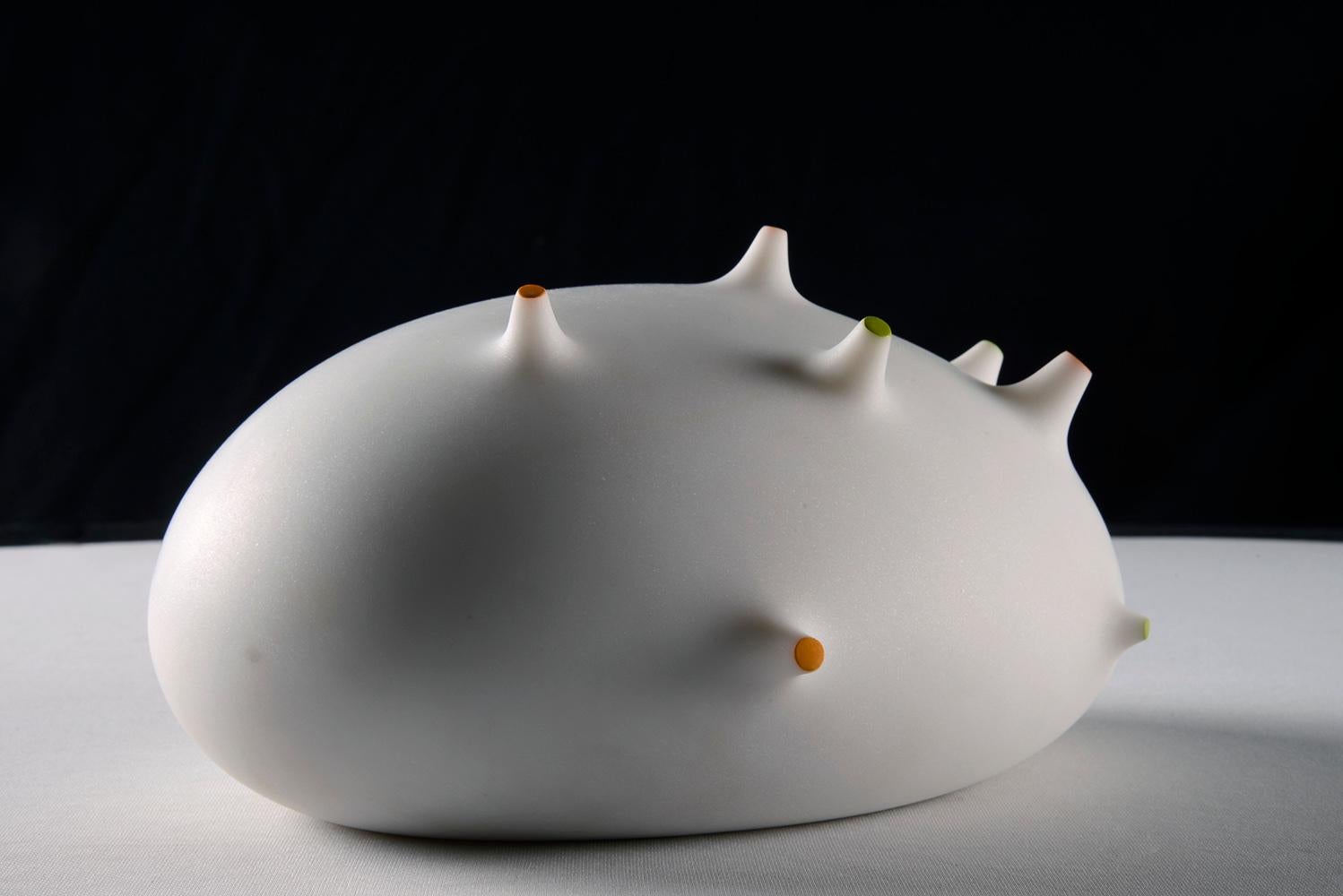 Smooth by Francesca Bernardini - Abstract sculpture, Statuario Carrara marble For Sale 3