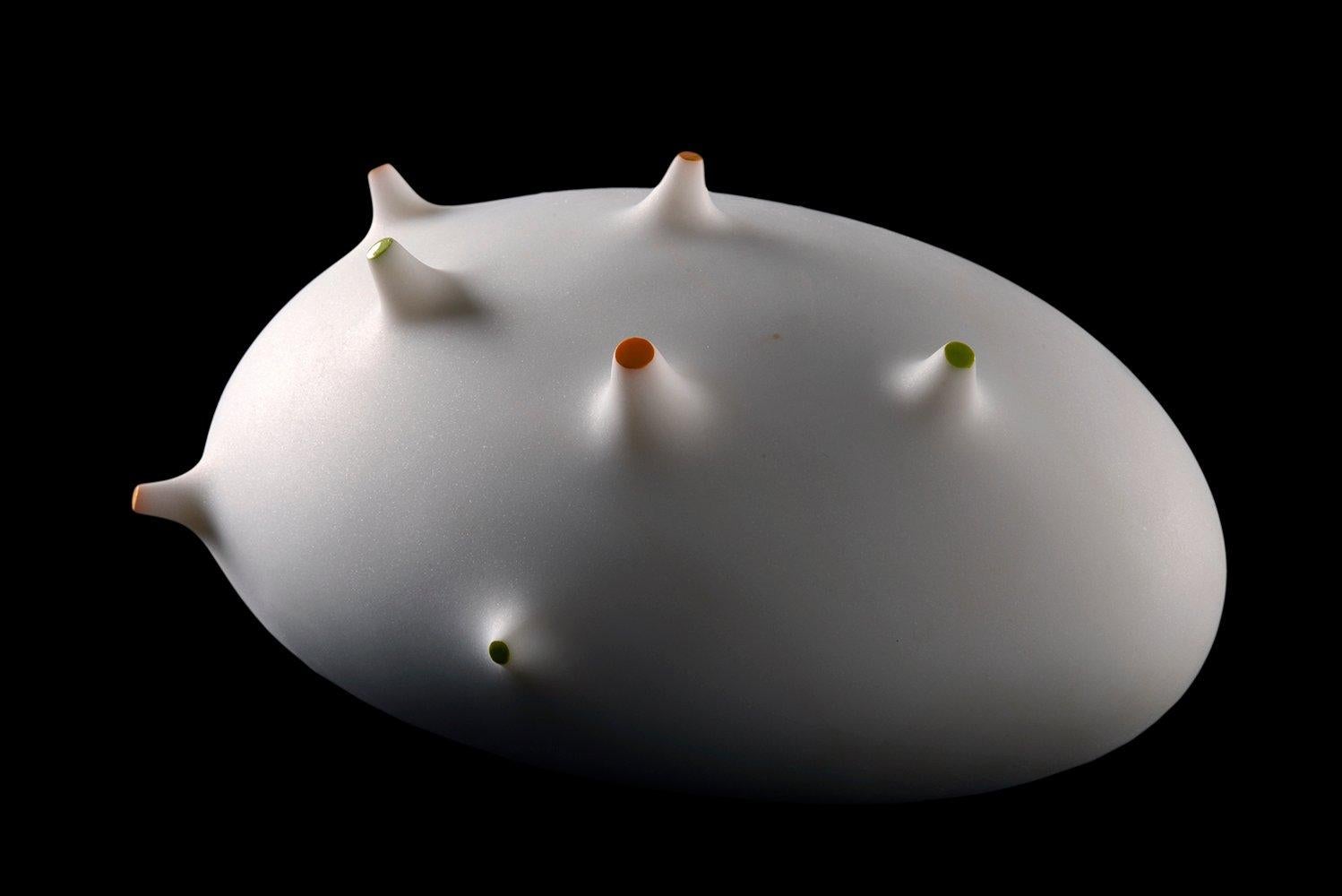 Smooth by Francesca Bernardini - Abstract sculpture, Statuario Carrara marble For Sale 4