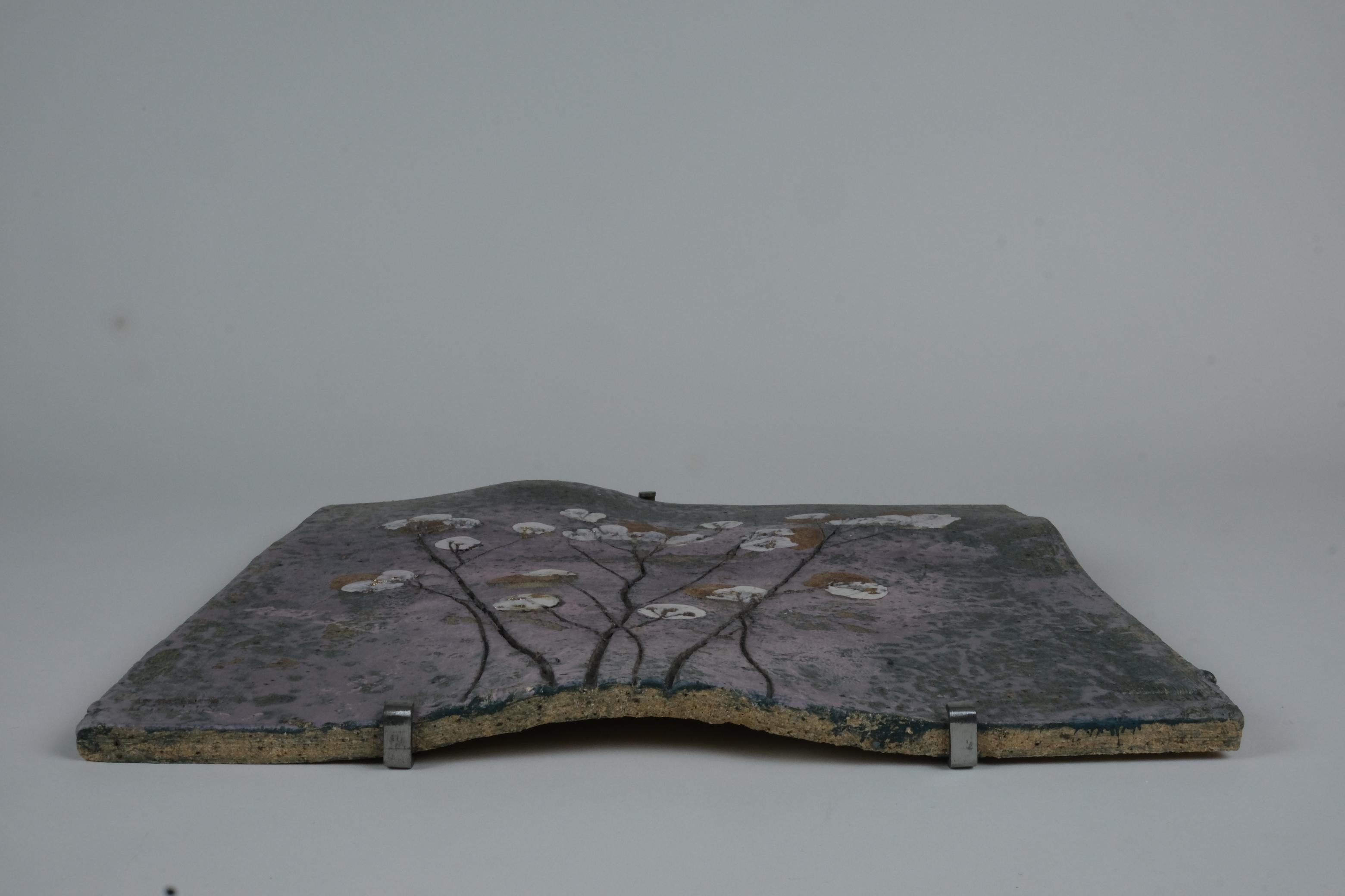 Finlandese Francesca Lindh Flowers Wavy Stoneware Wall Relief, Arabia 1970s in vendita