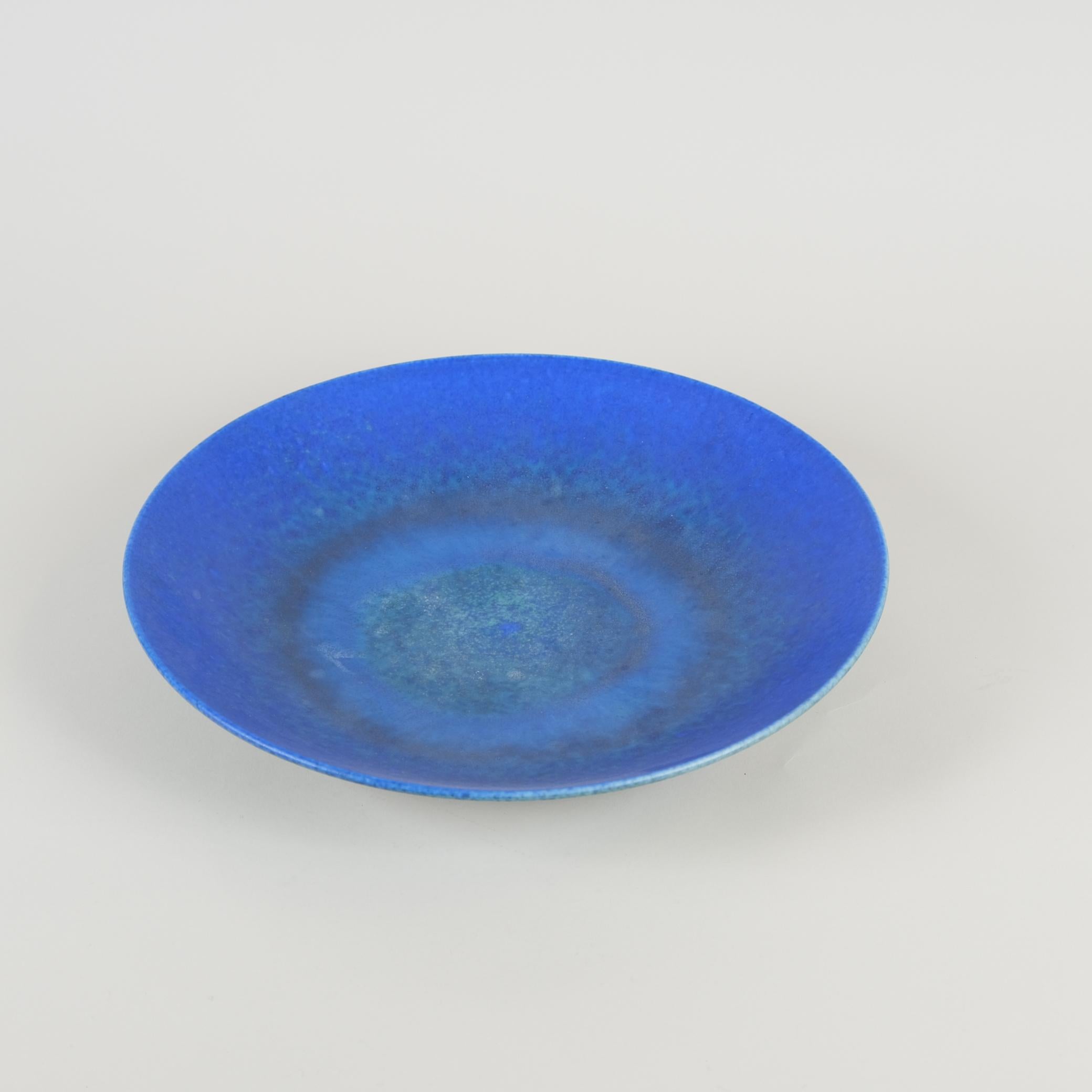 Francesca Mascitti Lindh Plato de cerámica, turquesa, azul y verde, Arabia Años 70 Finlandés en venta