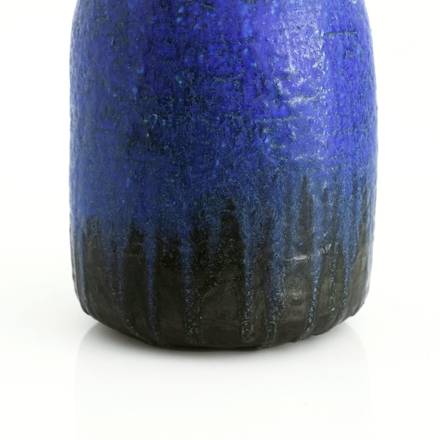 20th Century Francesca Mascitti-Lindh Hand Thrown Stoneware Vase Scandinavian Modern, Arabia  For Sale