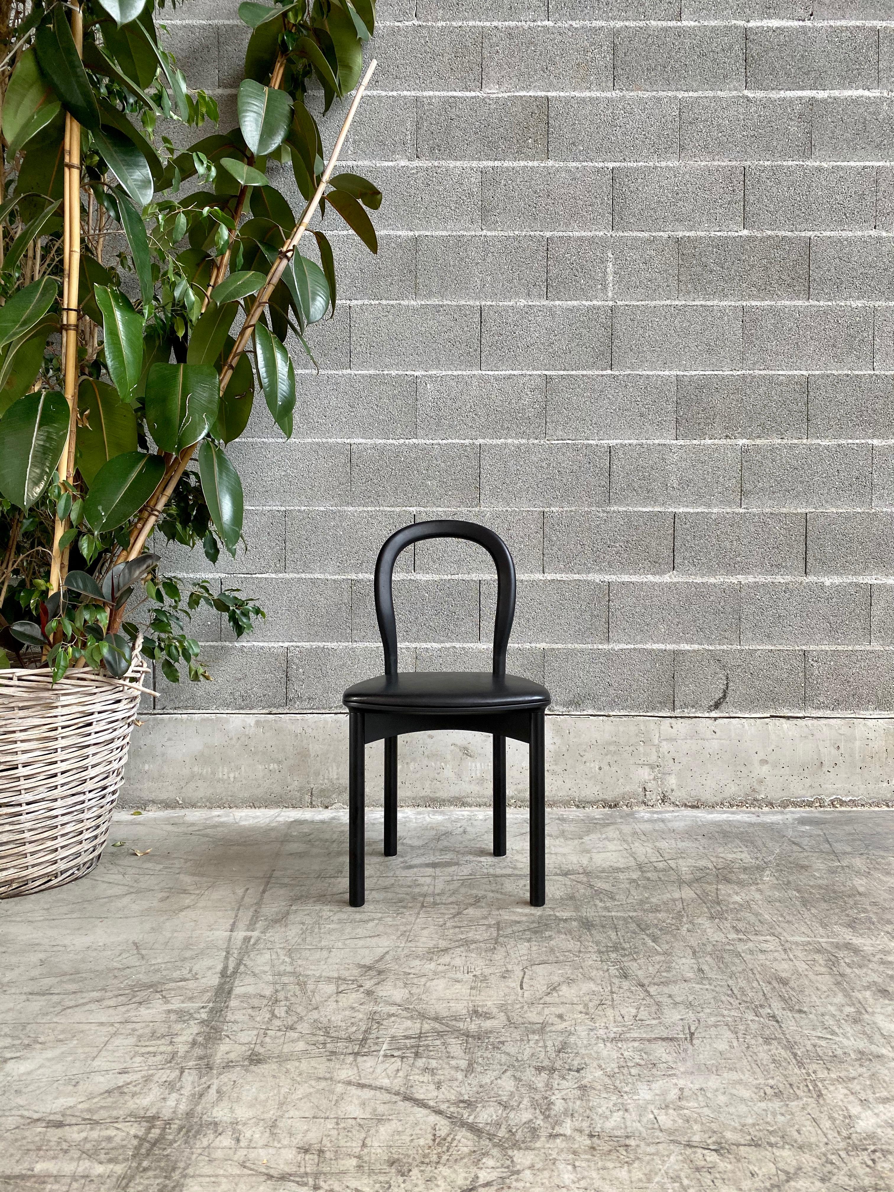 Chaises de salle à manger 