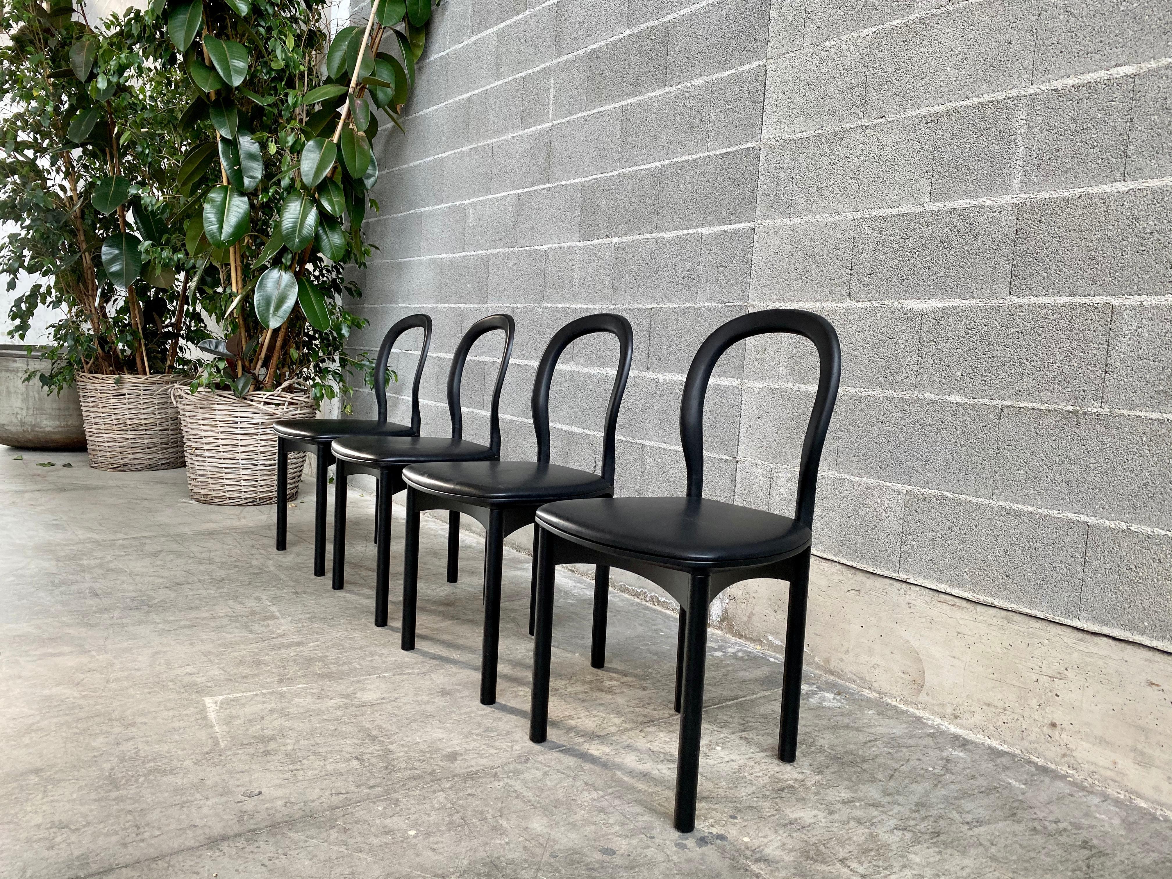 Chaises de salle à manger 
