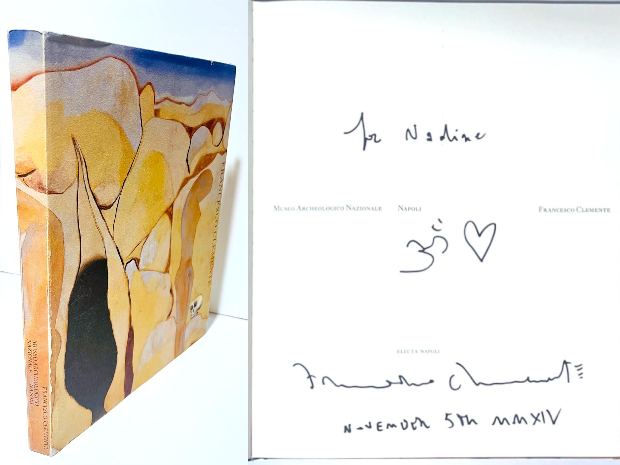Francesco Clemente (signé à la main, inscrit et daté 2014 (MMXIV) à Nadine avec des dessins au marqueur noir), 2002.
Monographie reliée avec jaquette (Signée à la main, inscrite et datée 2014 (MMXIV) à Nadine avec des gribouillis au marqueur