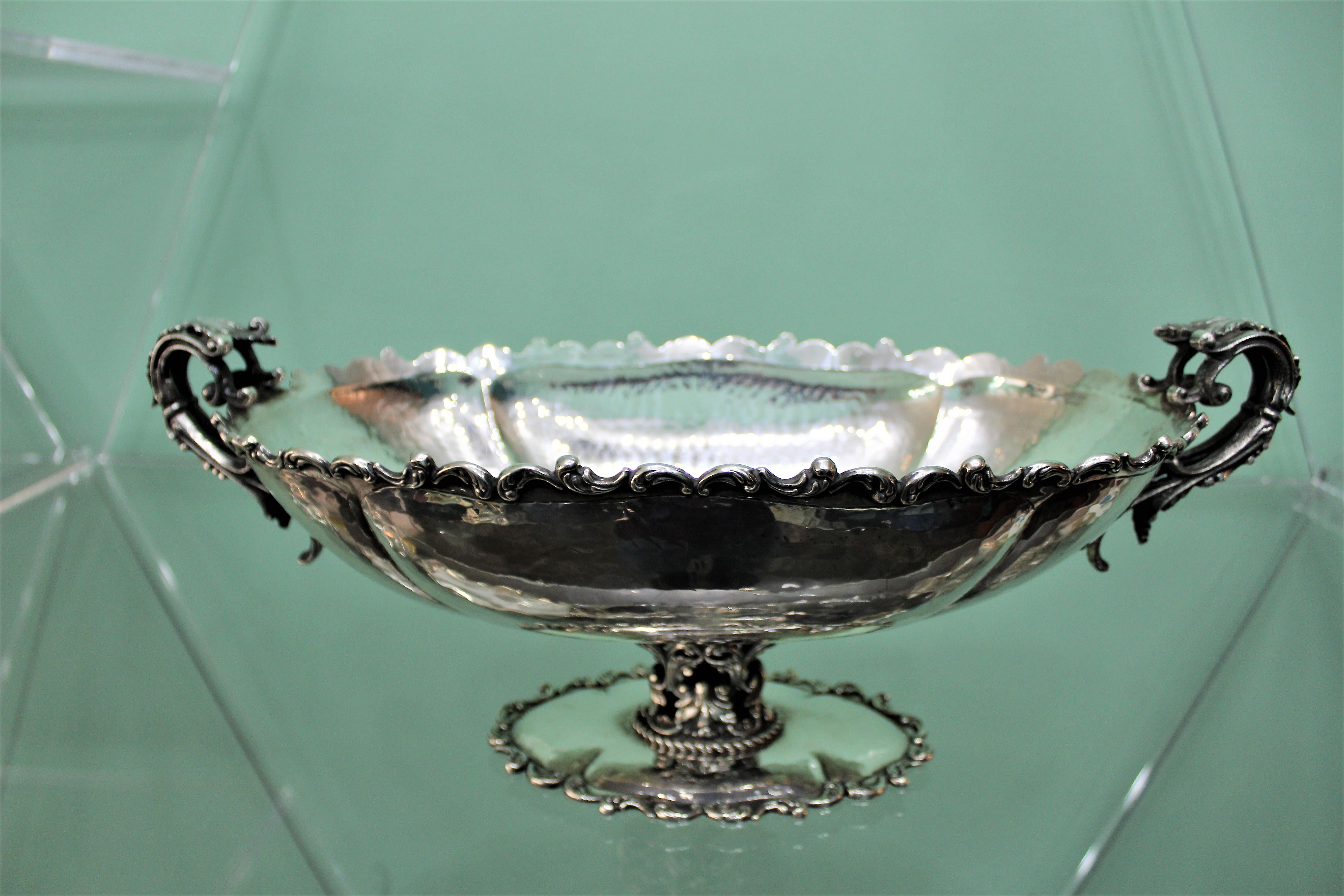 Francesco Di Fede 20th Century Italian Silver Embossed Centrepiece, 1950s For Sale 1