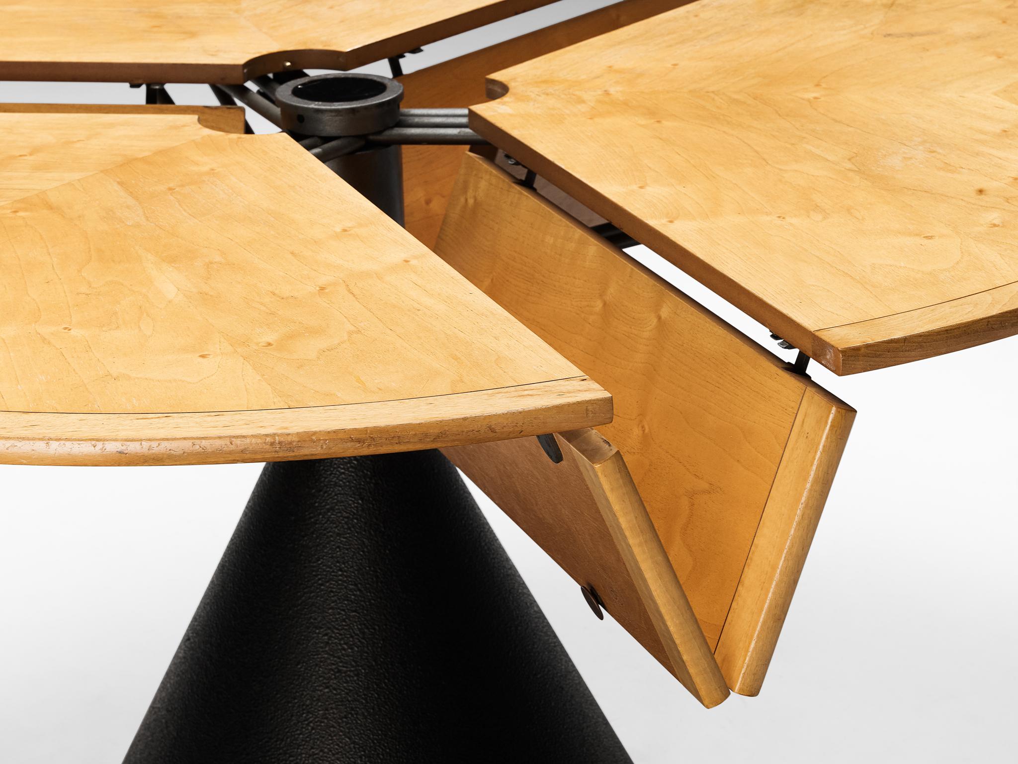 Italian Francesco Fois for Bernini 'Click' Dining Table in Maple and Metal