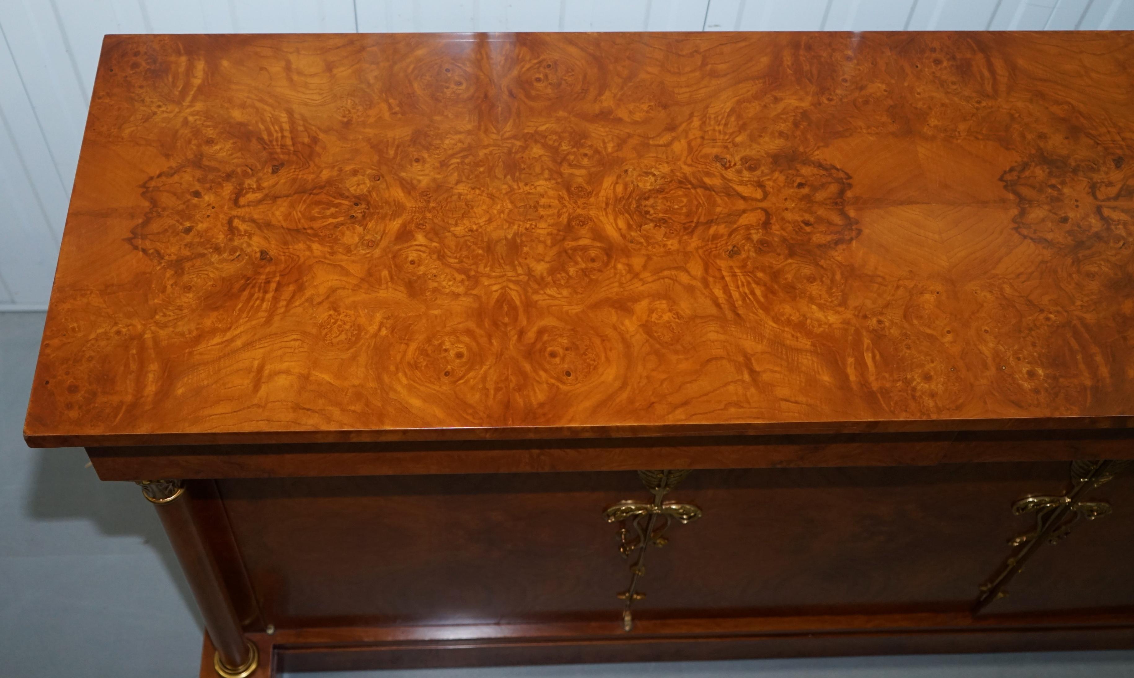 Francesco Molon Made in Italy Giemme Walnut Sideboard Buffet Corinthian Pillared 3