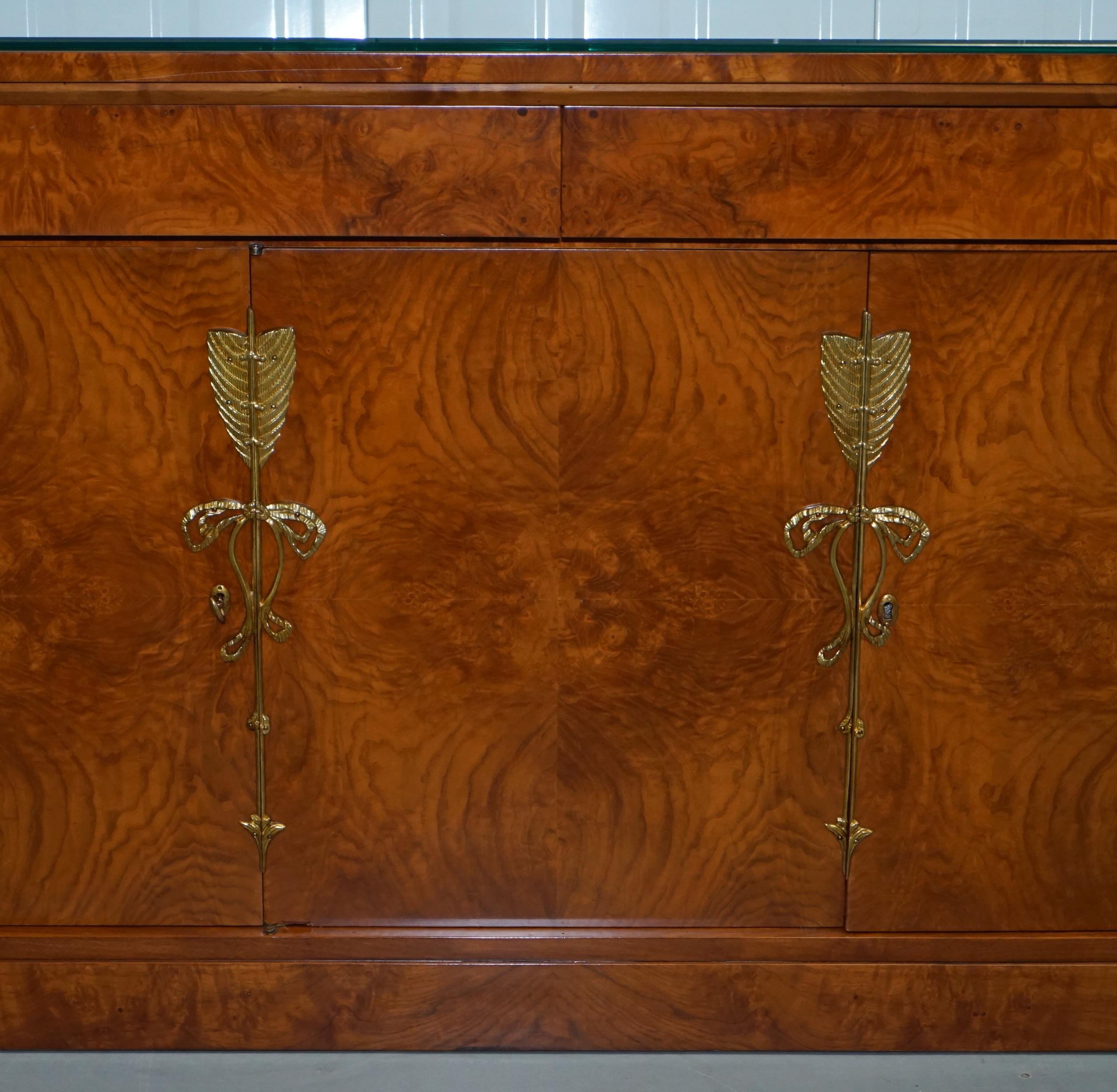 Italian Francesco Molon Made in Italy Giemme Walnut Sideboard Buffet Corinthian Pillared