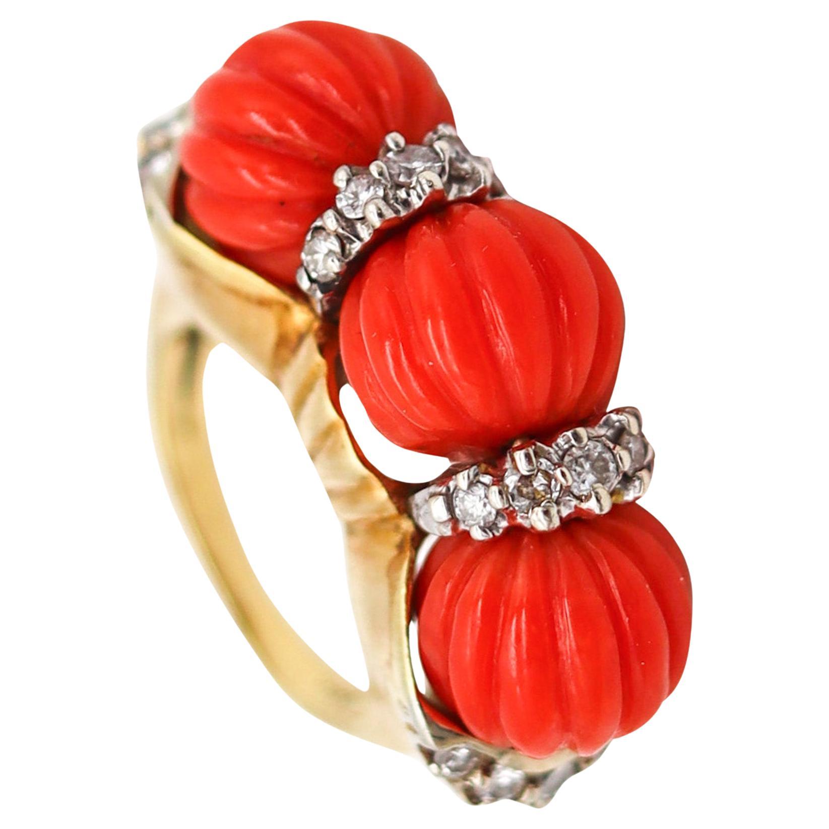 Francesco Passaretta 1970 Fluted Sardinian Coral Ring In 18Kt Gold With Diamonds For Sale