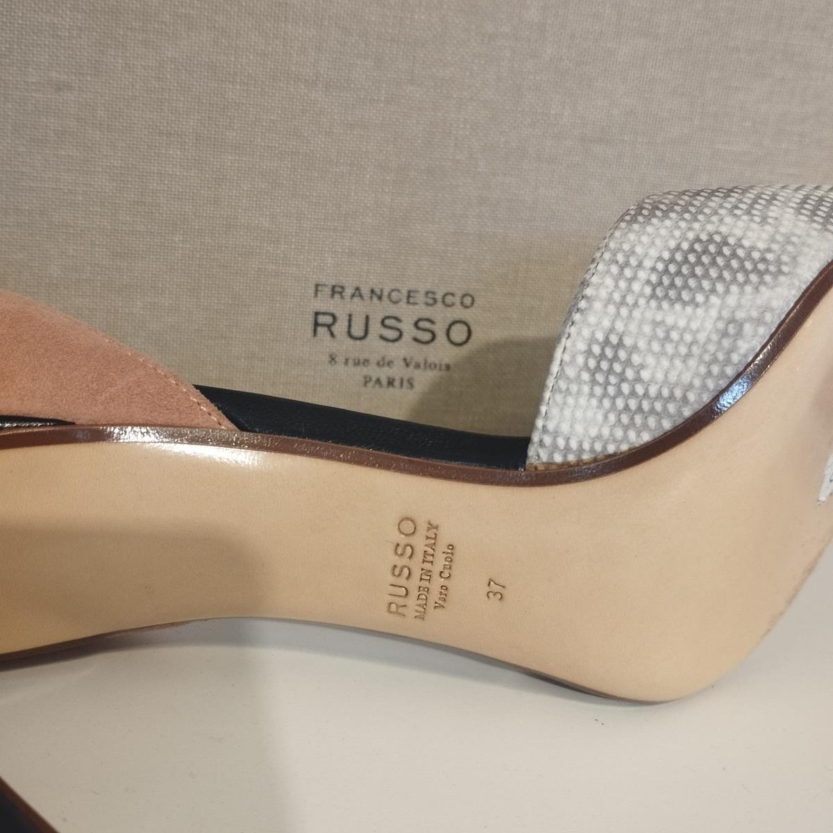 Francesco Russo Bicolor Décolleté IT 37 For Sale 2