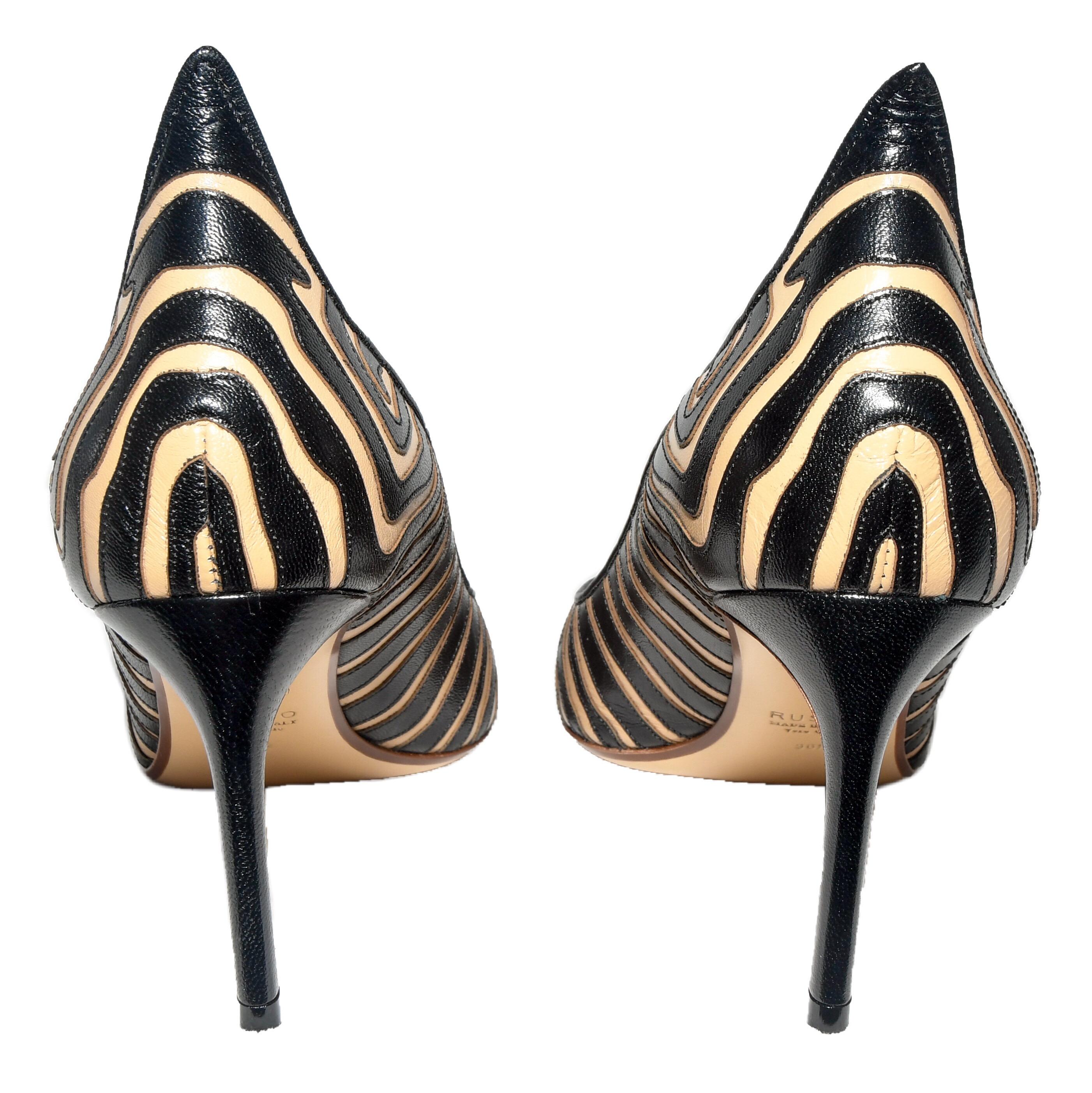 Francesco Russo Black and Beige Zebra Embroidered Pumps  In New Condition For Sale In Palm Beach, FL